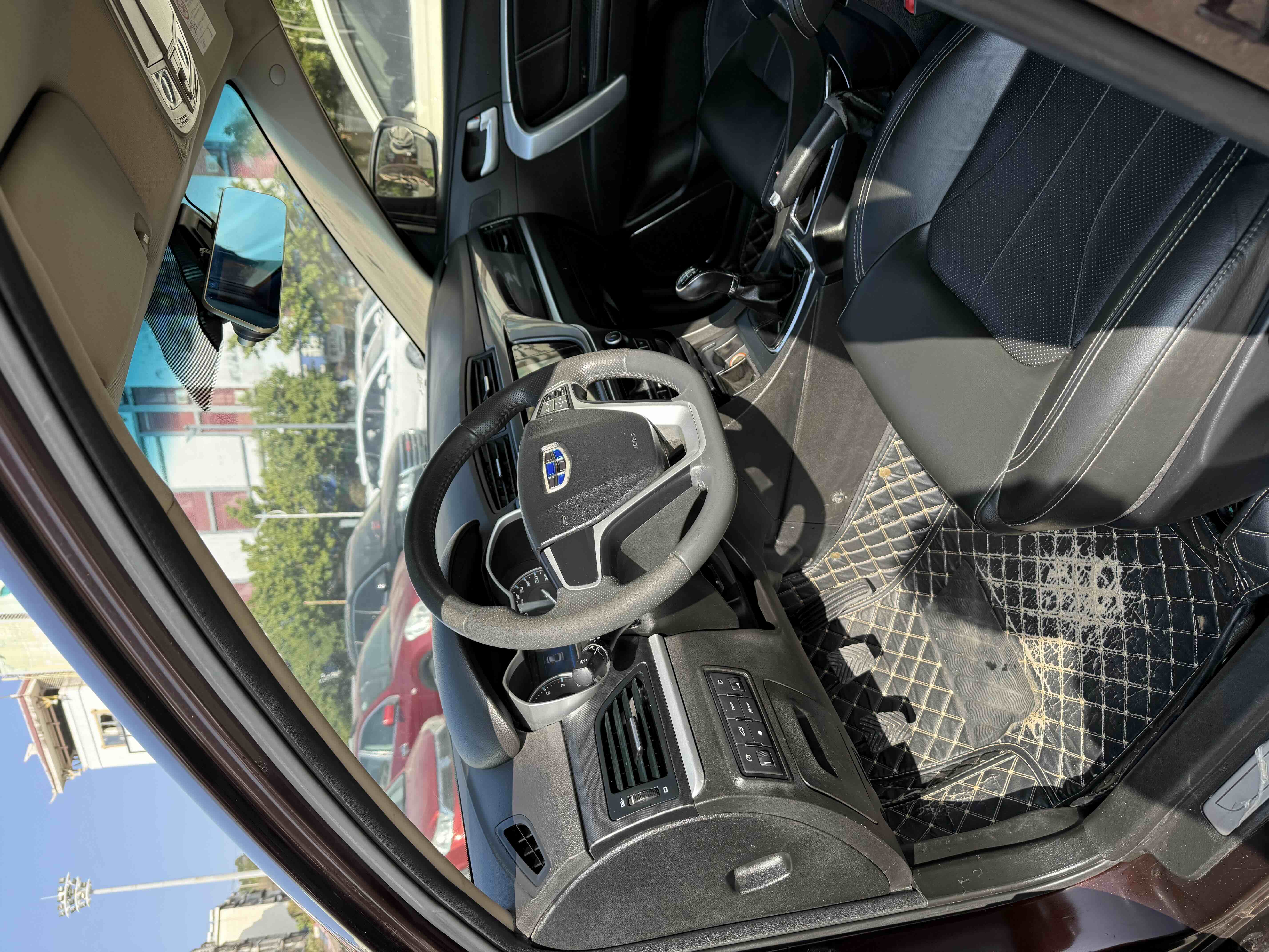 GEELY Emgrand 2017 car image #7