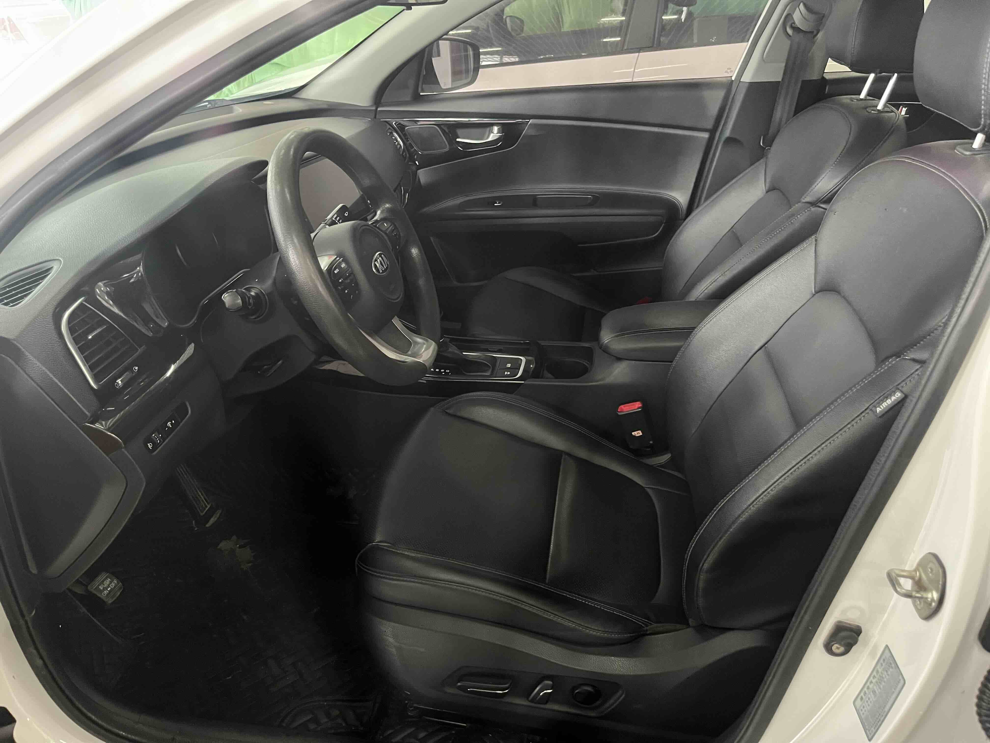 起亚 起亚K4 2017 汽车图片 #7