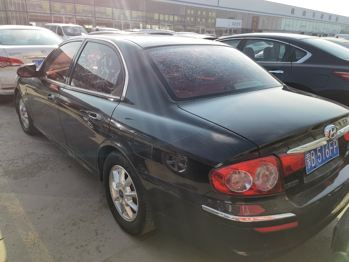 Hyundai moInca 2017 car image #7