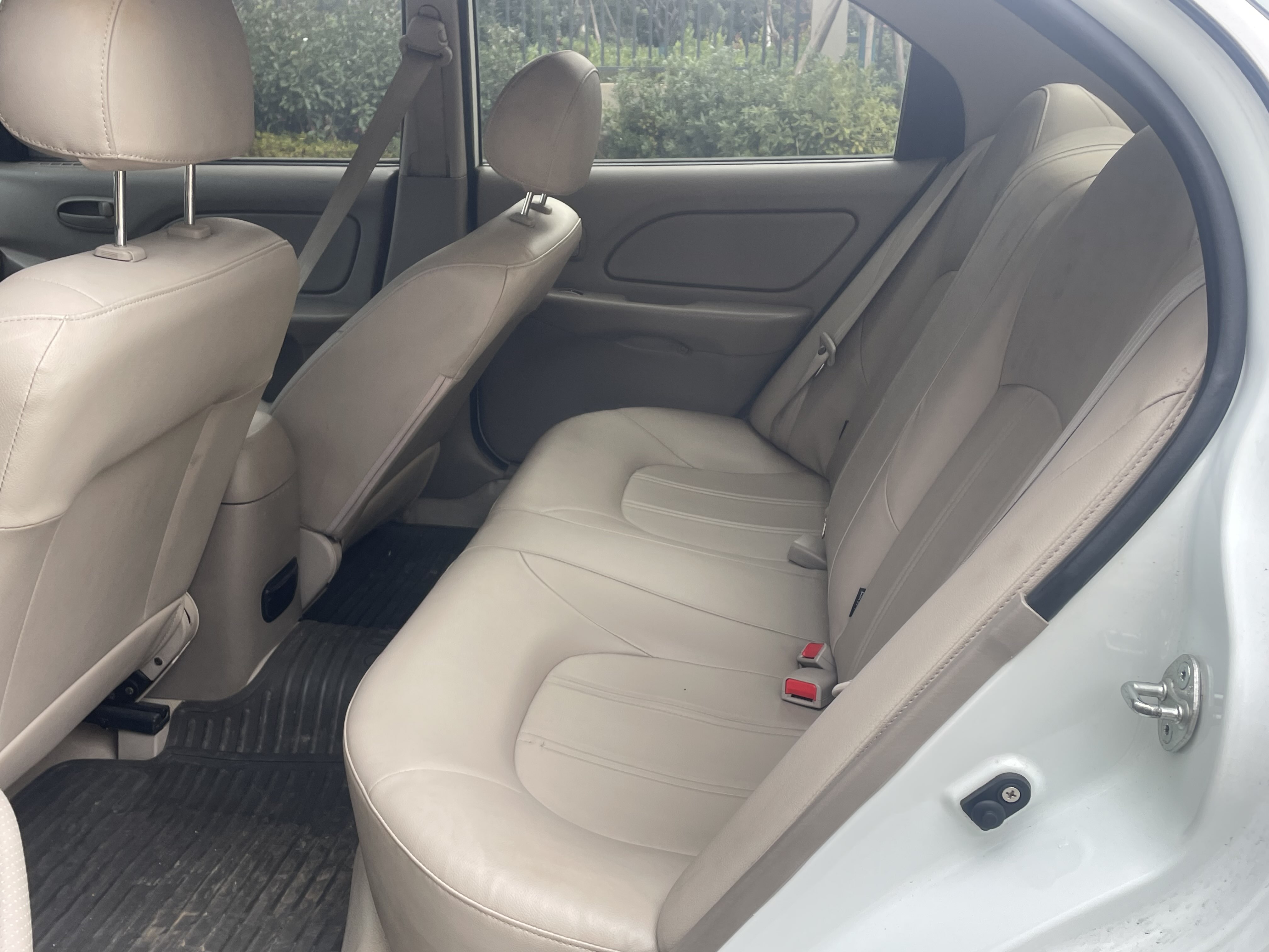 Hyundai moInca 2017 car image #7