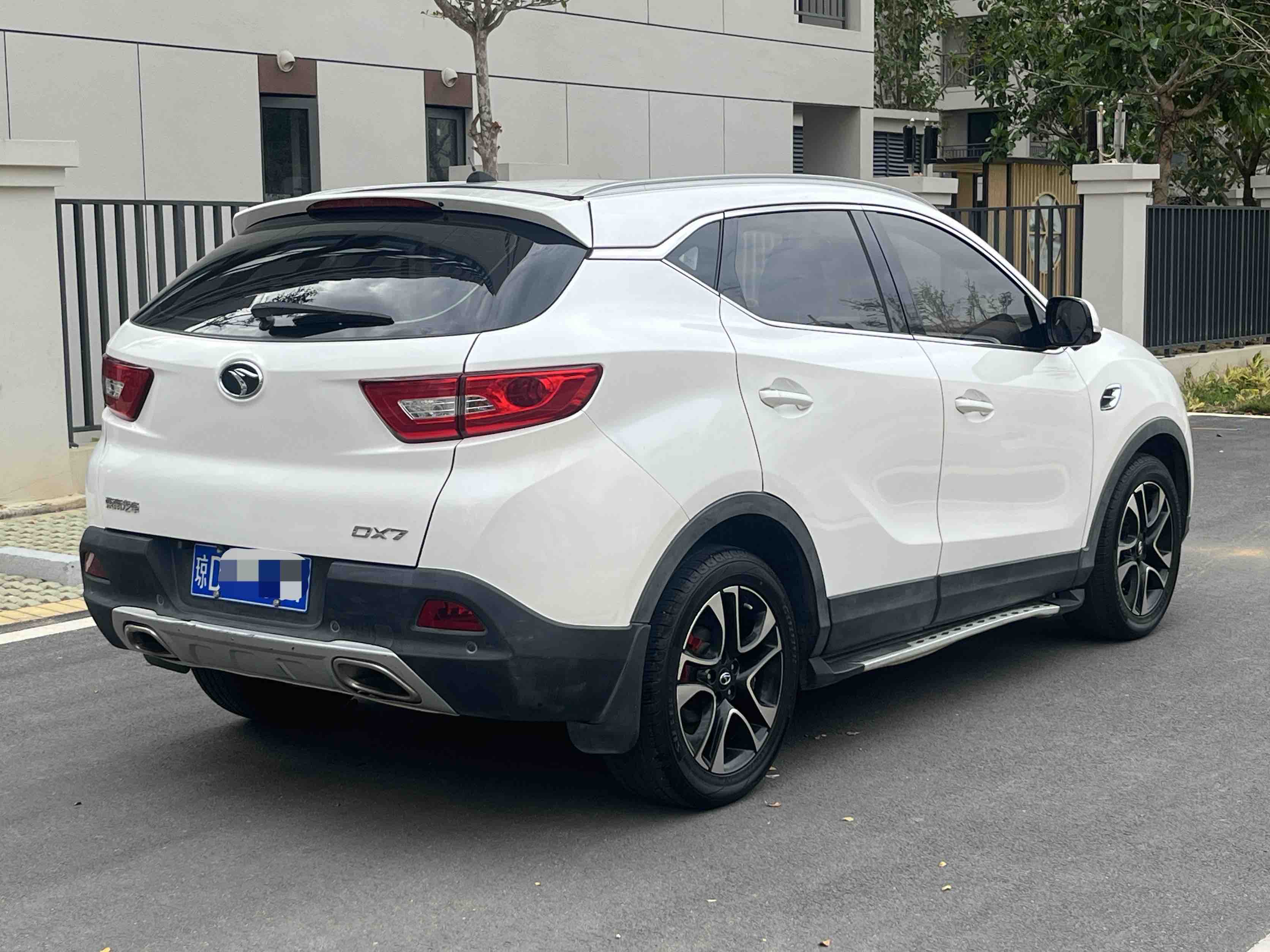 Soueast DX7 2018 car image #7