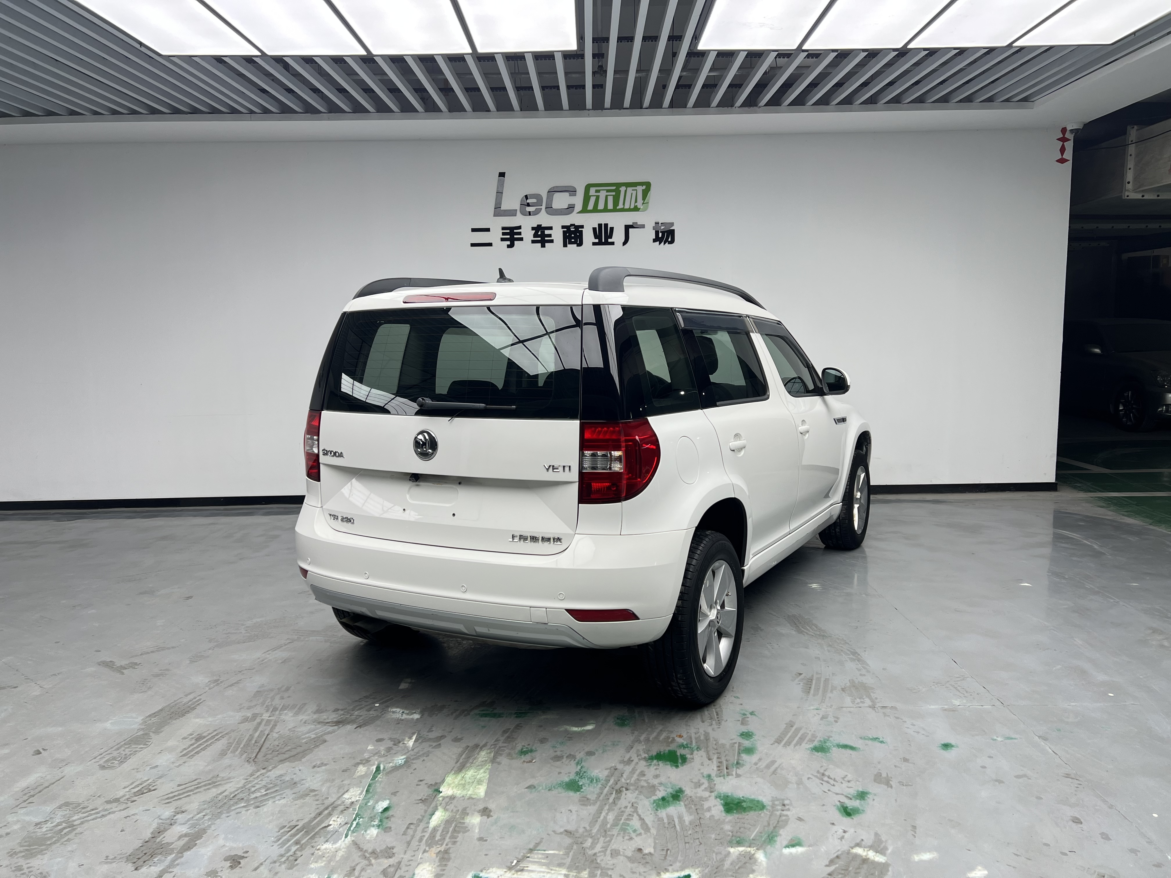 Skoda Yeti 2018 imagen de coche #7