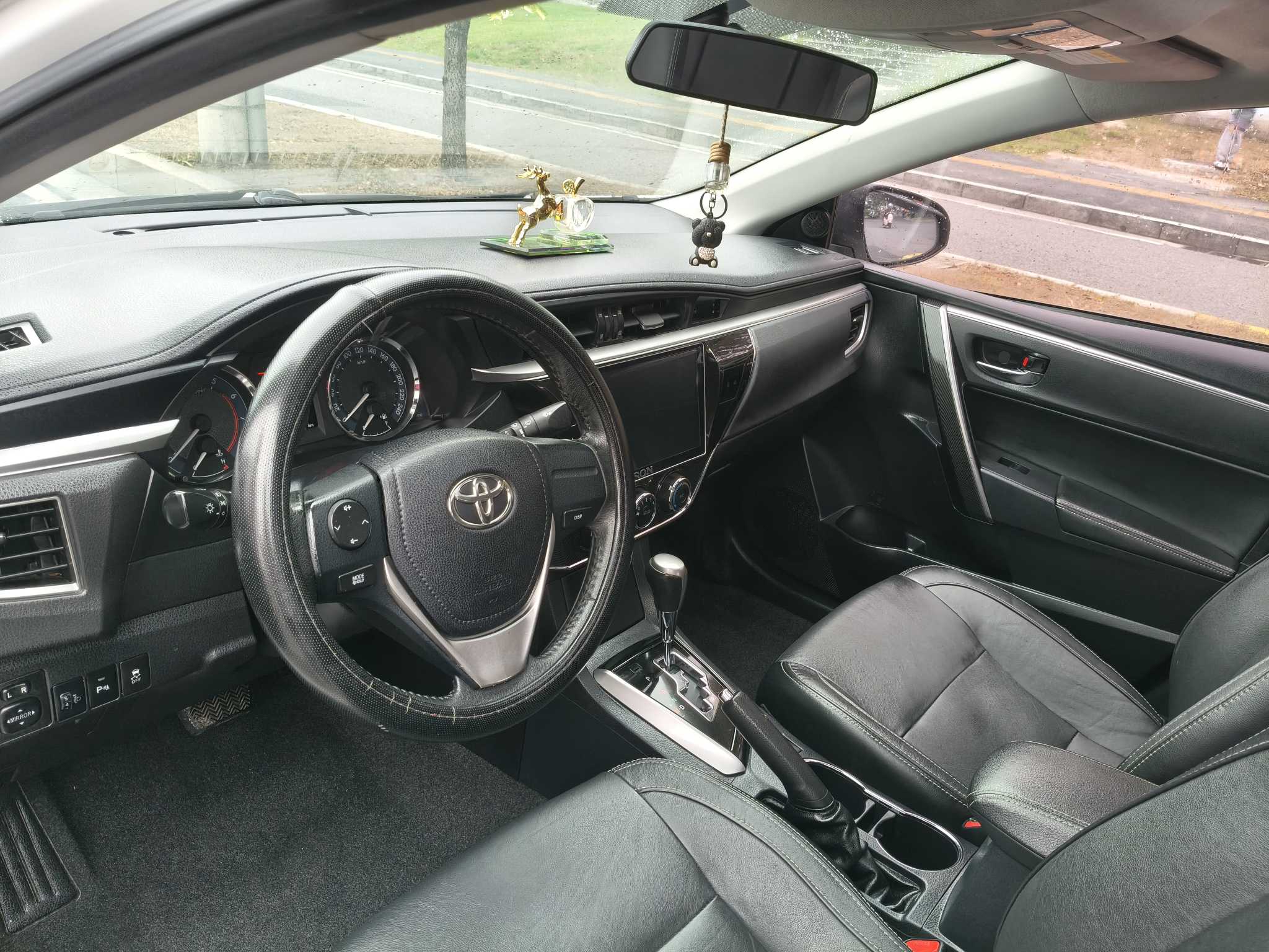 丰田 卡罗拉 2017 汽车图片 #7