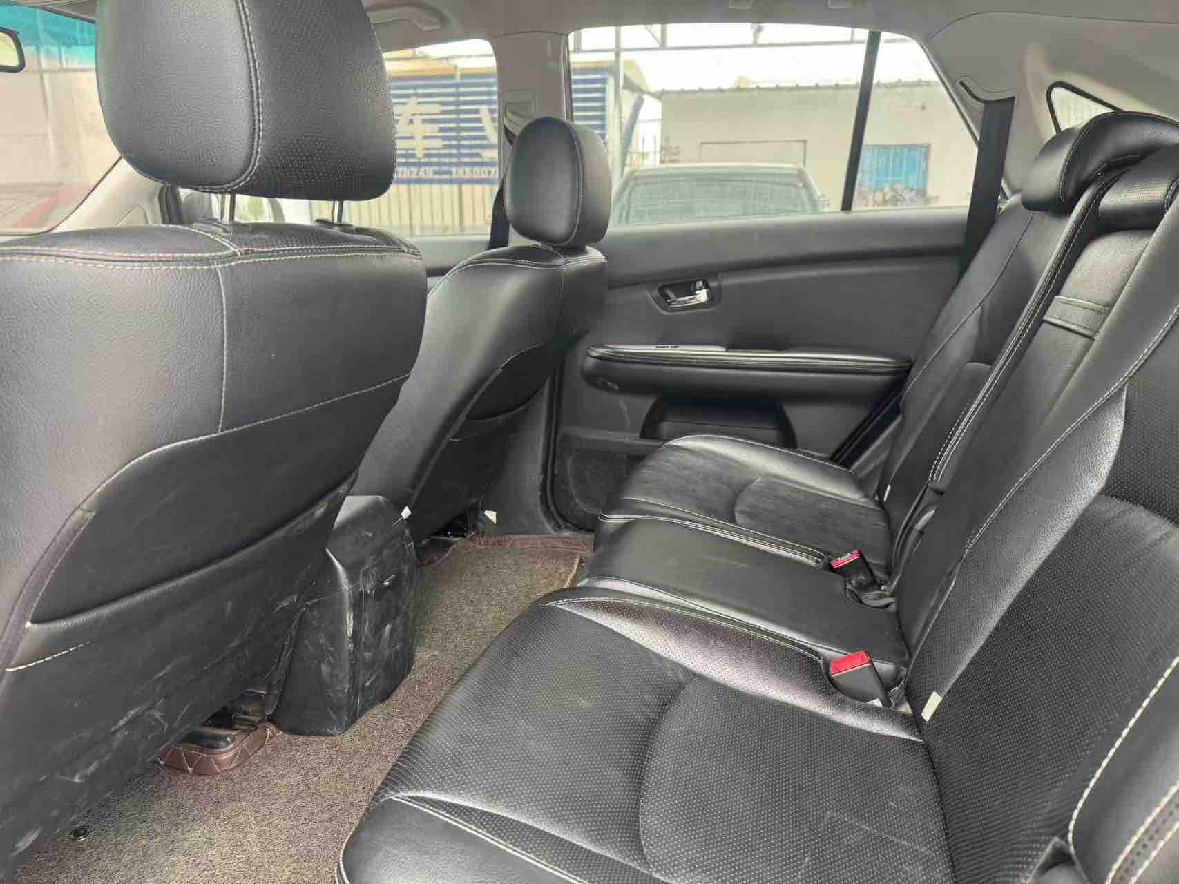 BYD M6 2013 car image #7