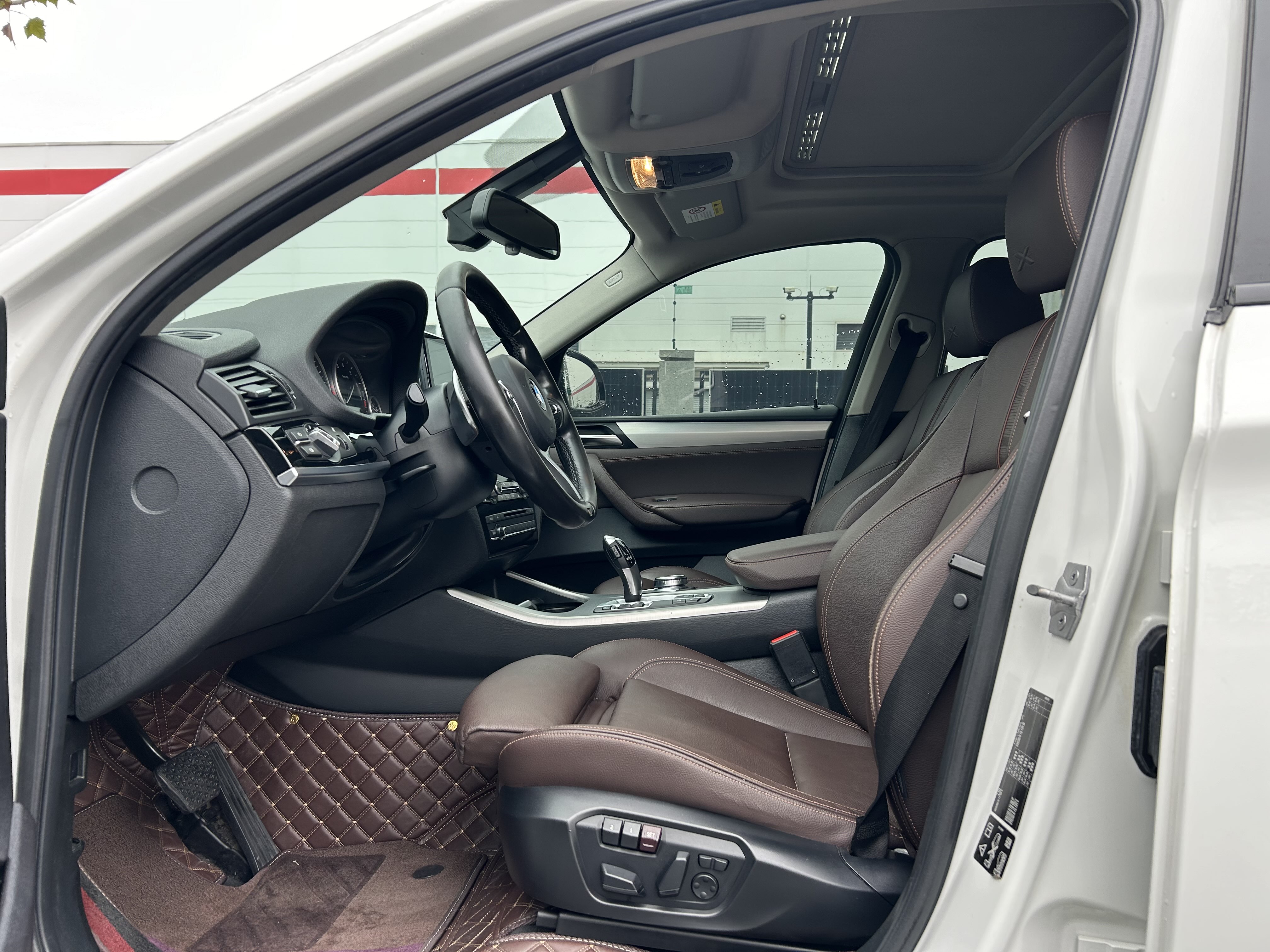 BMW X4 M40i 2018 #7 BMW X4 M40i 2018 car image #7