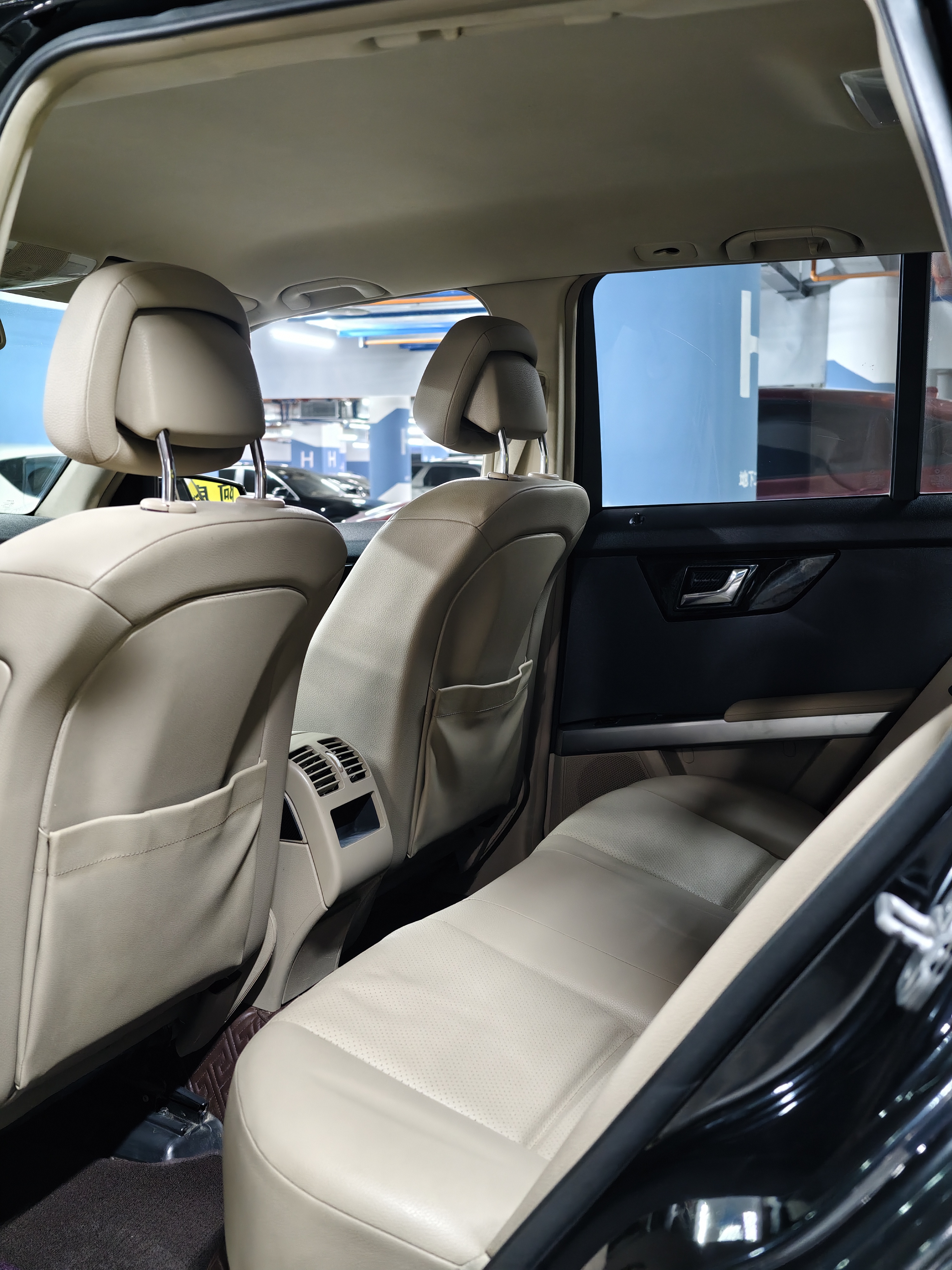 Mercedes-Benz GLK Class (Imported) 2011 immagine di auto #7