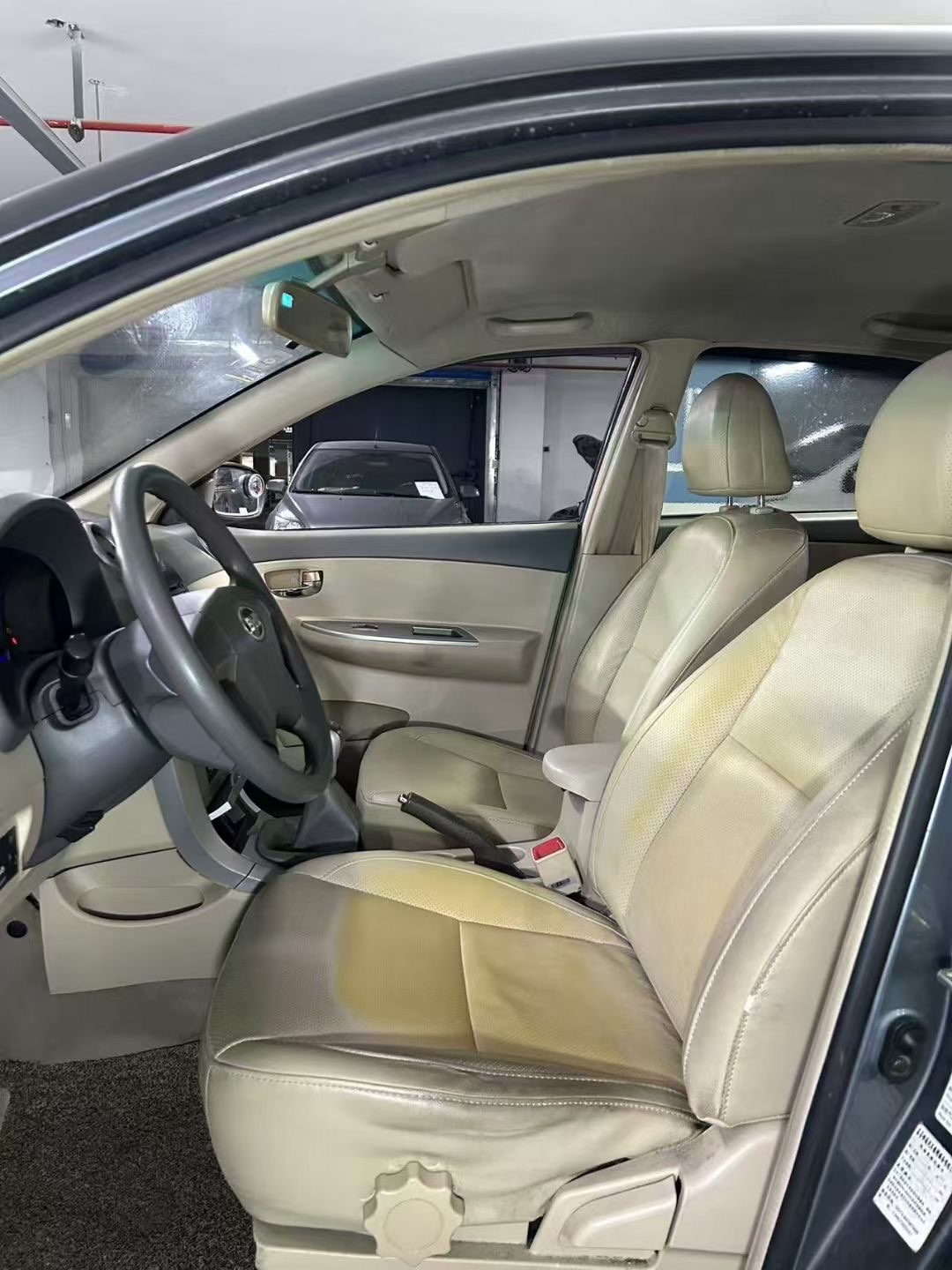 BYD F3R 2011 #7 BYD F3R 2011 car image #7