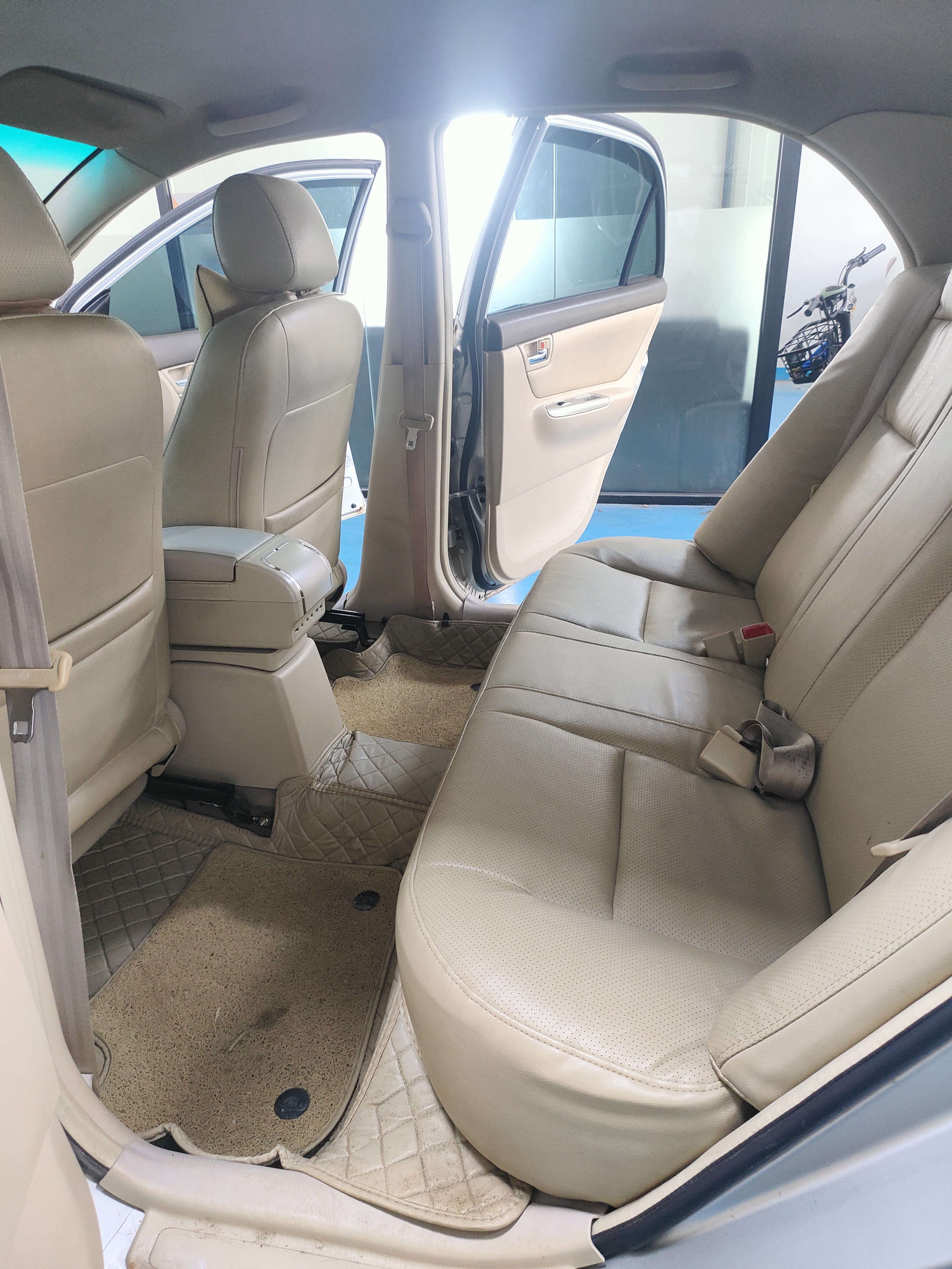 BYD F3R 2011 immagine di auto #7