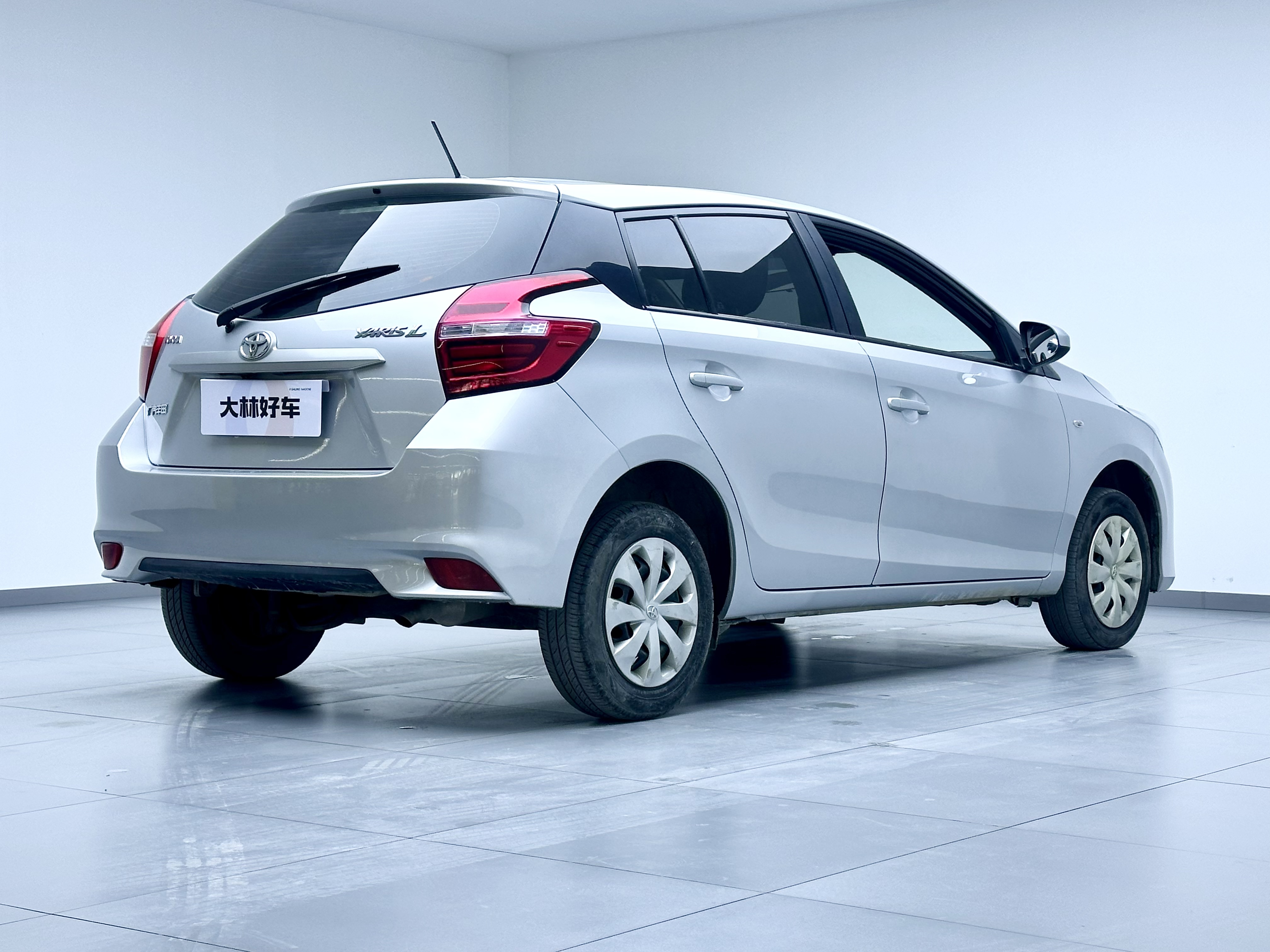 Yaris L Zhixuan 2017 #7 Yaris L Zhixuan 2017 car image #7