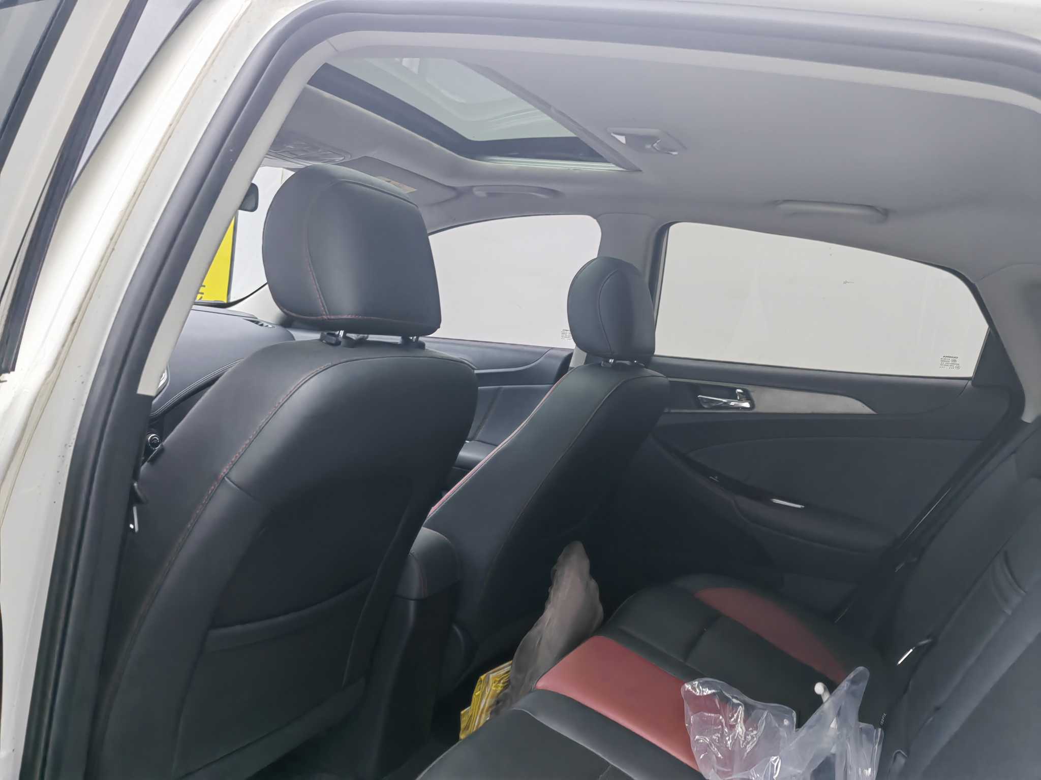 Changan Eado XT 2016 изображение автомобиля #7