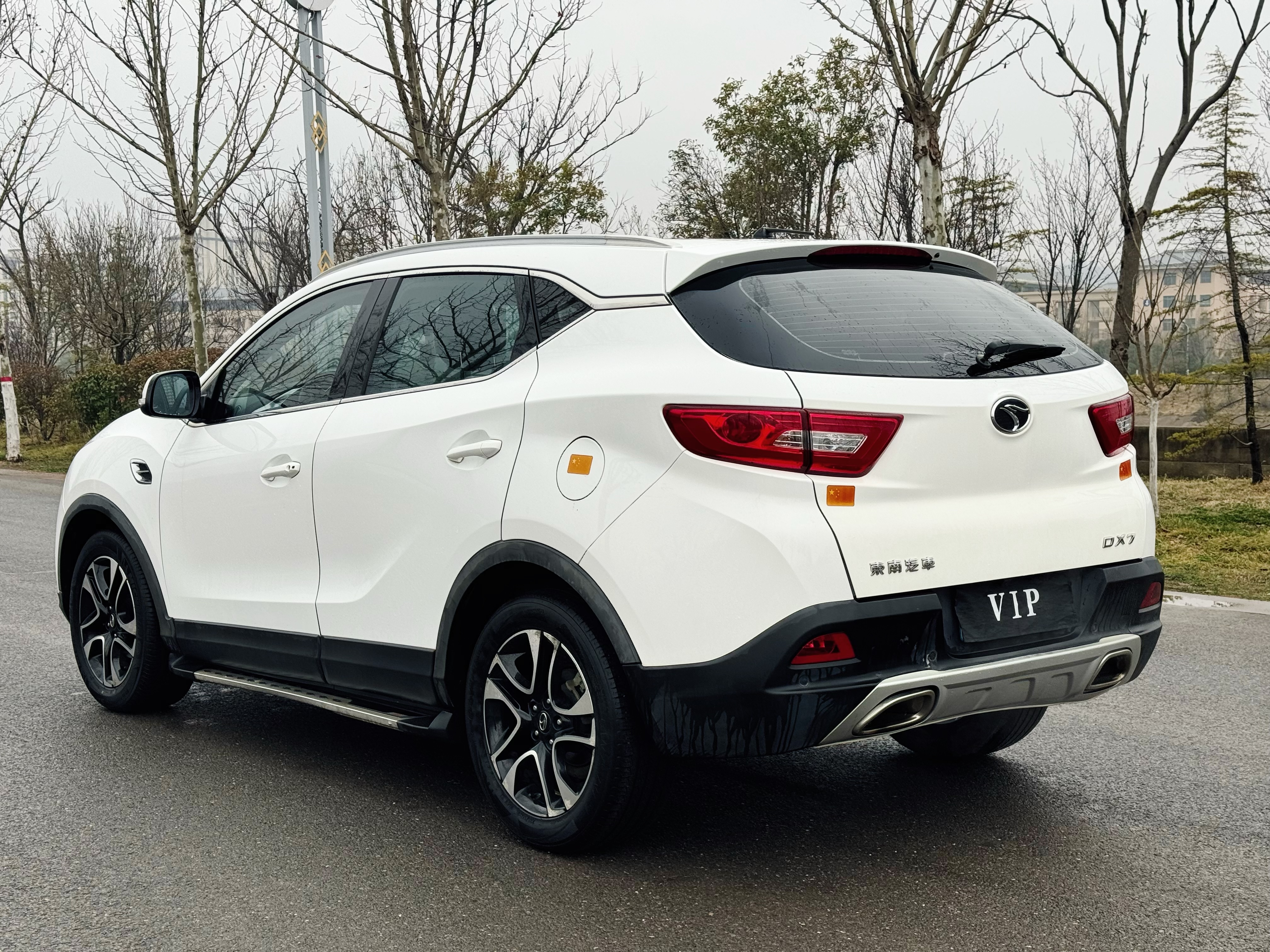 Soueast DX7 2017 car image #7