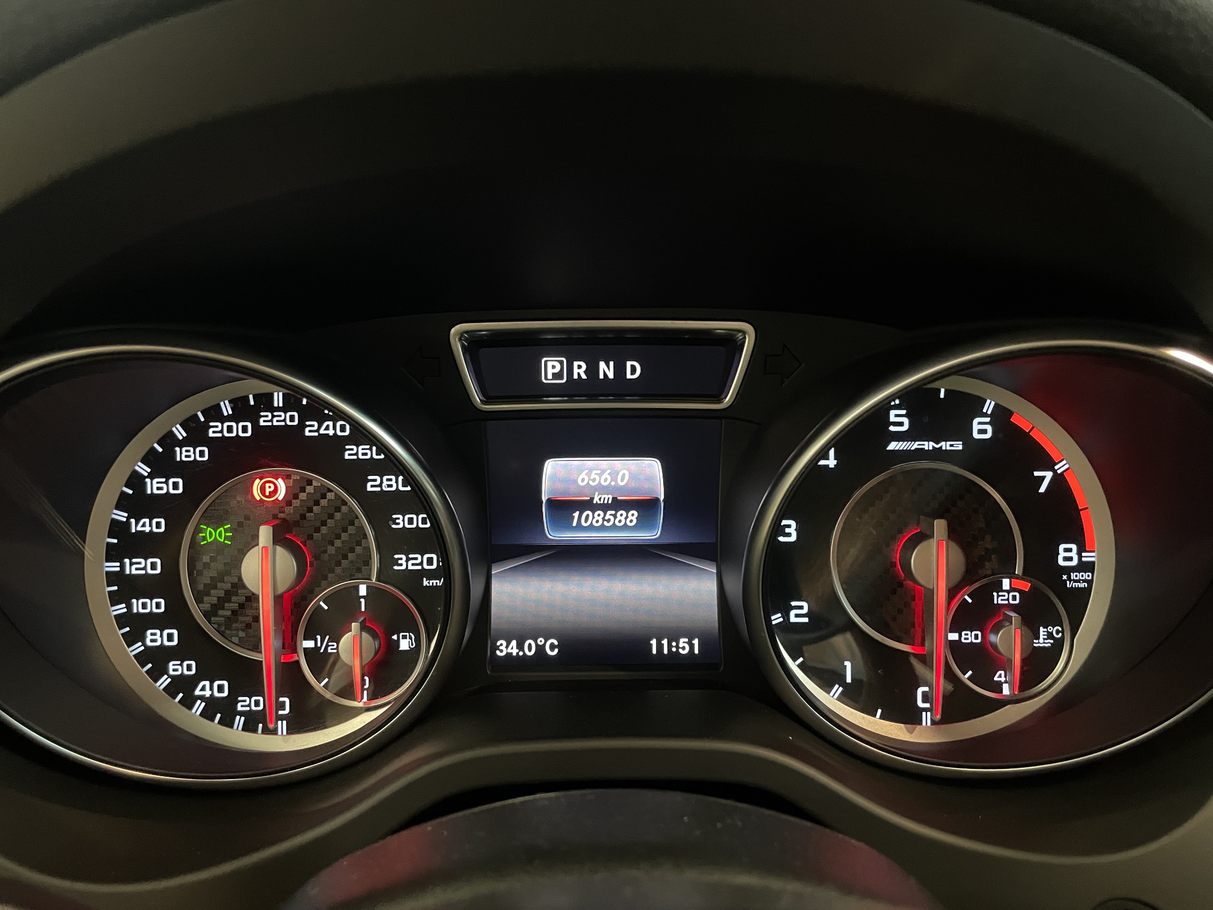 Mercedes-Benz GLA AMG 2017 car image #7