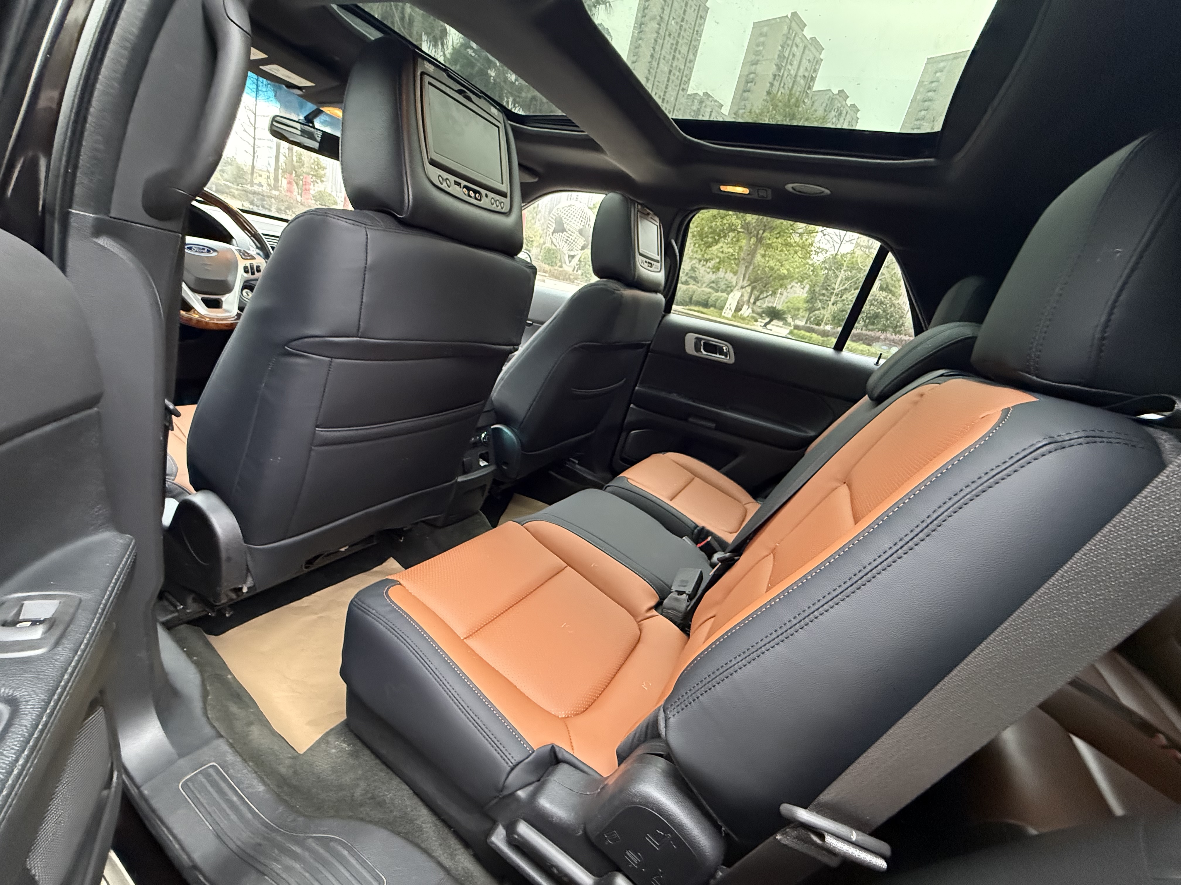 Ford Explorer (Imported) 2014 car image #7