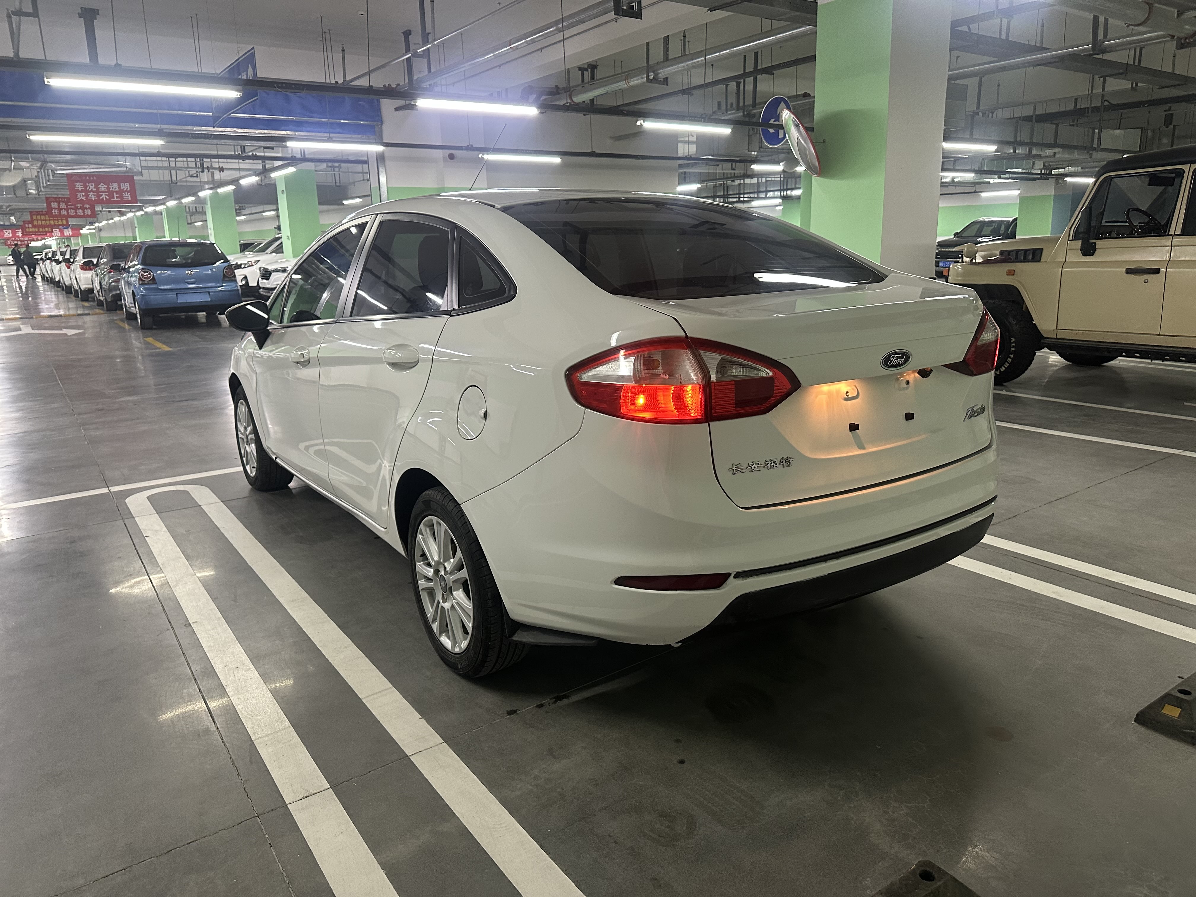 Ford Fiesta 2015 #7 Ford Fiesta 2015 car image #7