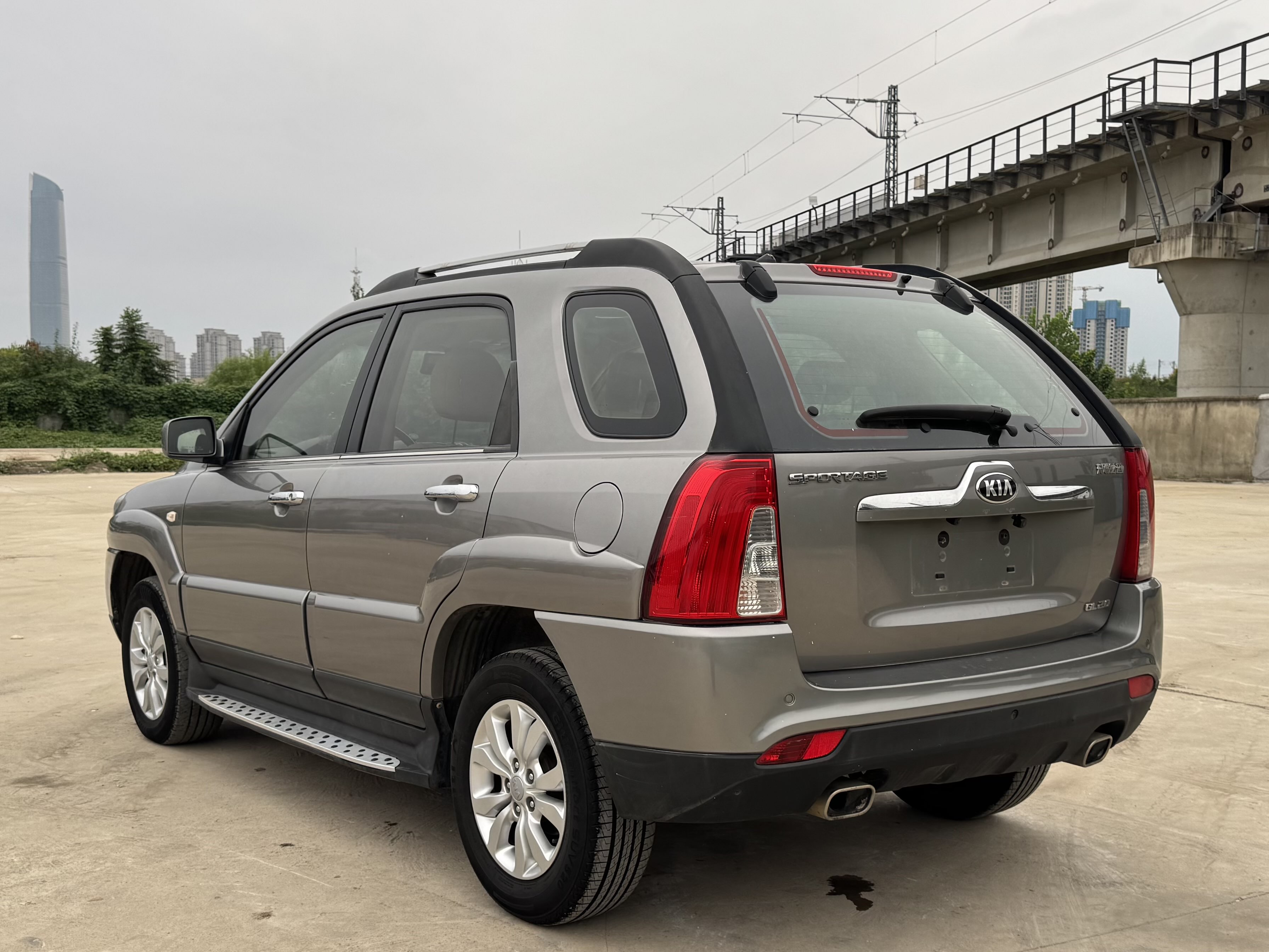 起亚 狮跑 2014 汽车图片 #7