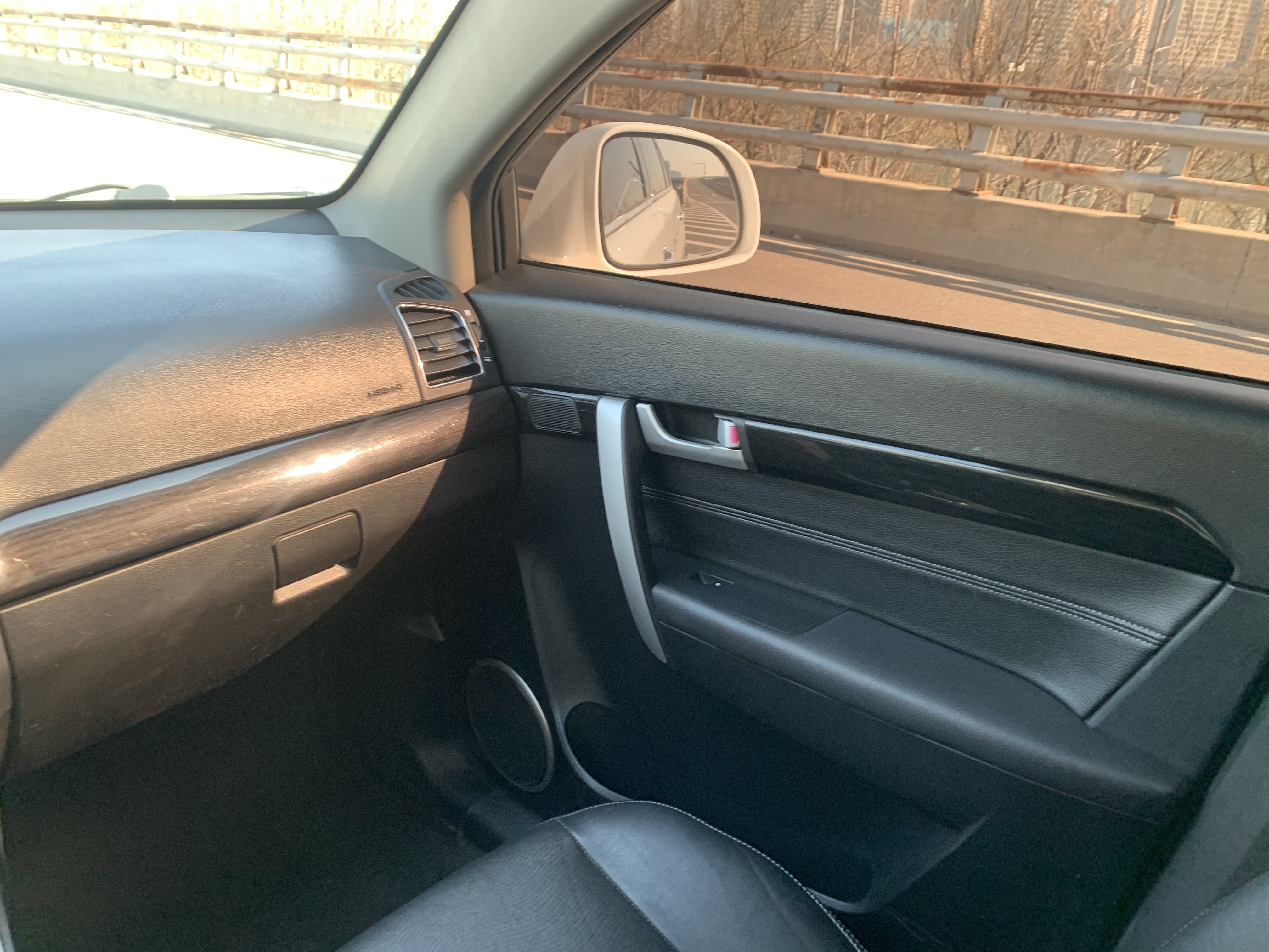 Chevrolet Captiva 2016 car image #7