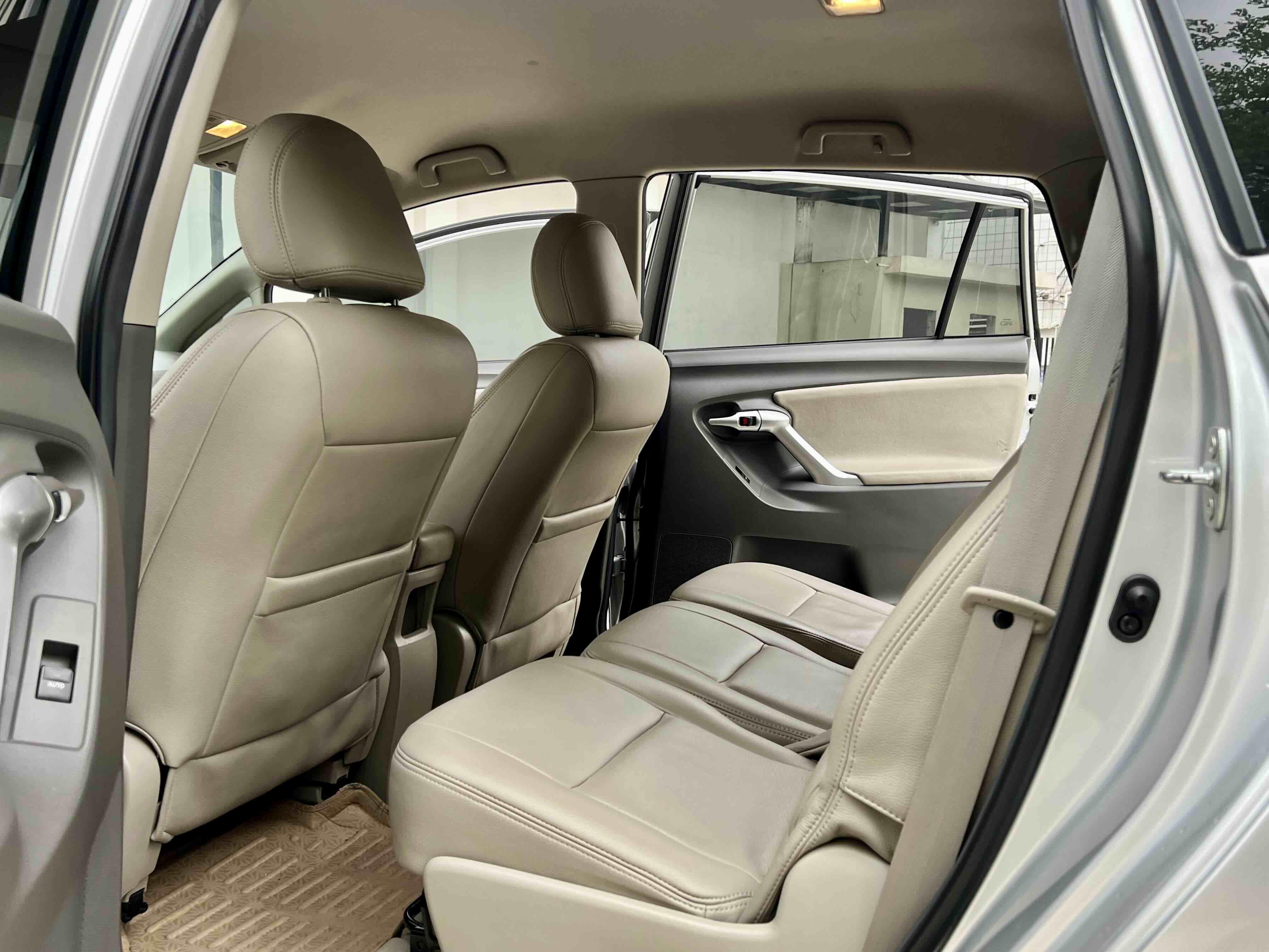 Toyota Verso 2012 car image #7