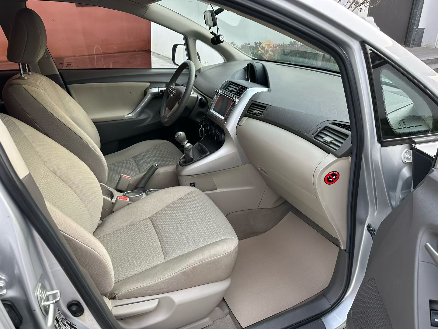 Toyota Verso 2012 car image #7