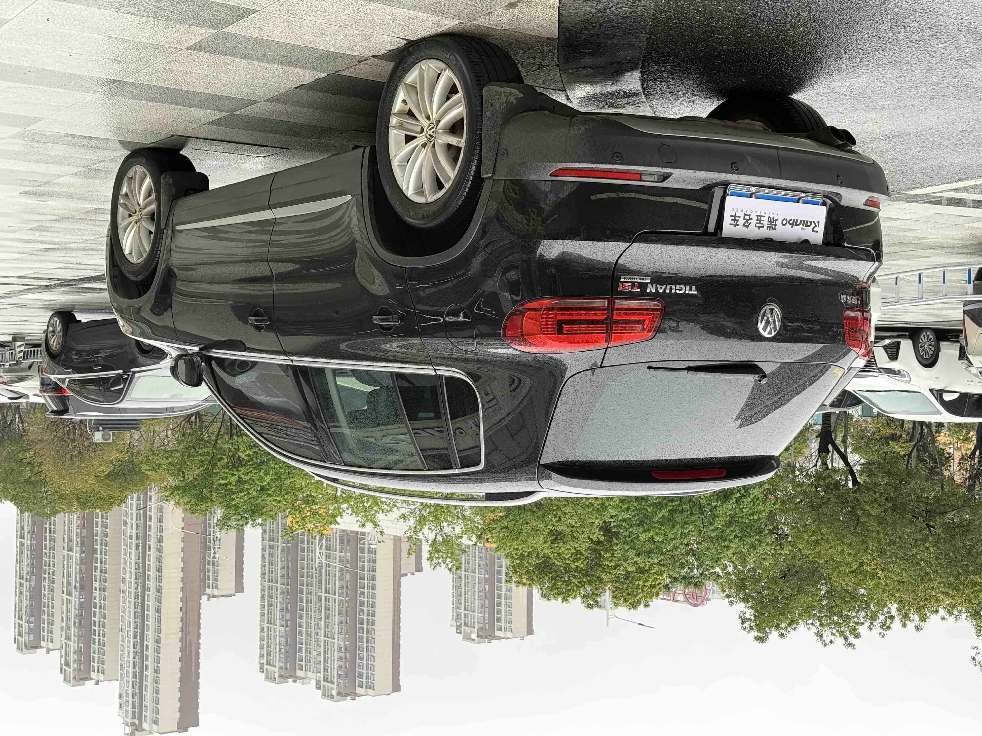 Volkswagen Tiguan 2014 car image #7