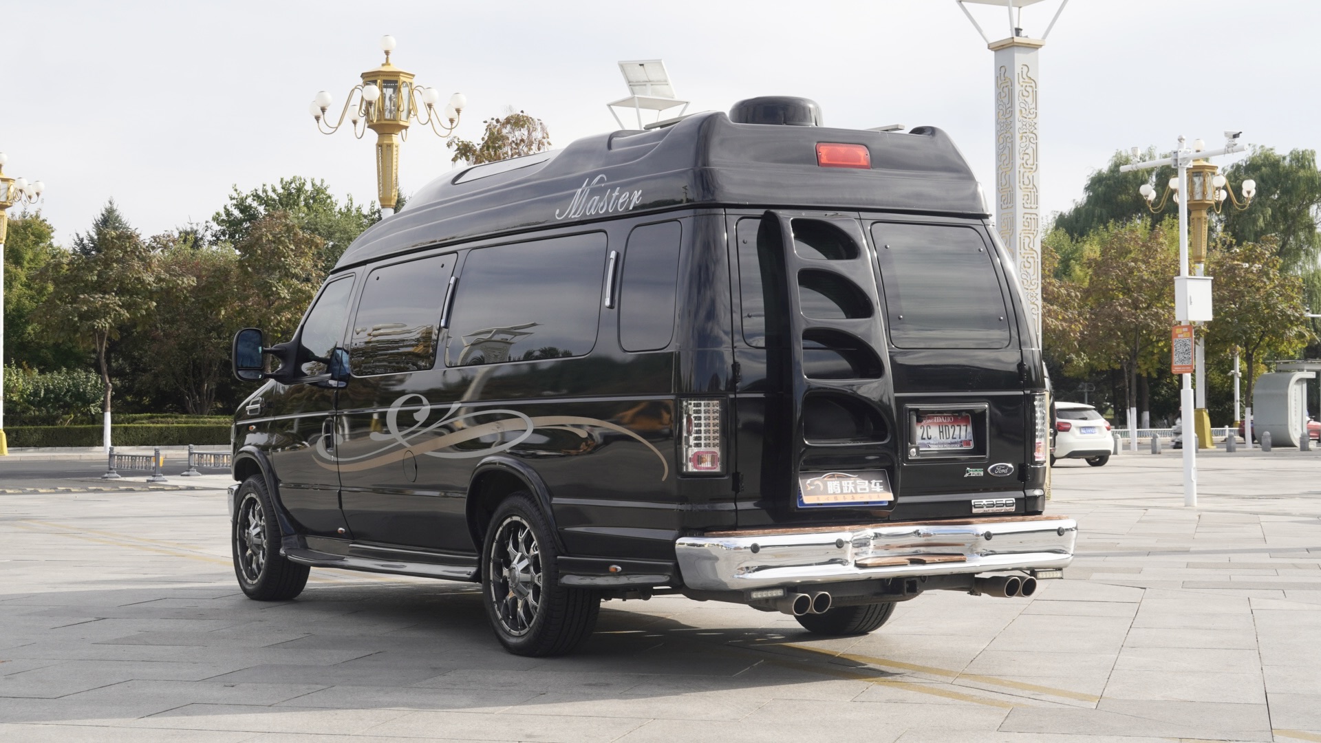 Ford E350 2015 #7 Ford E350 2015 car image #7