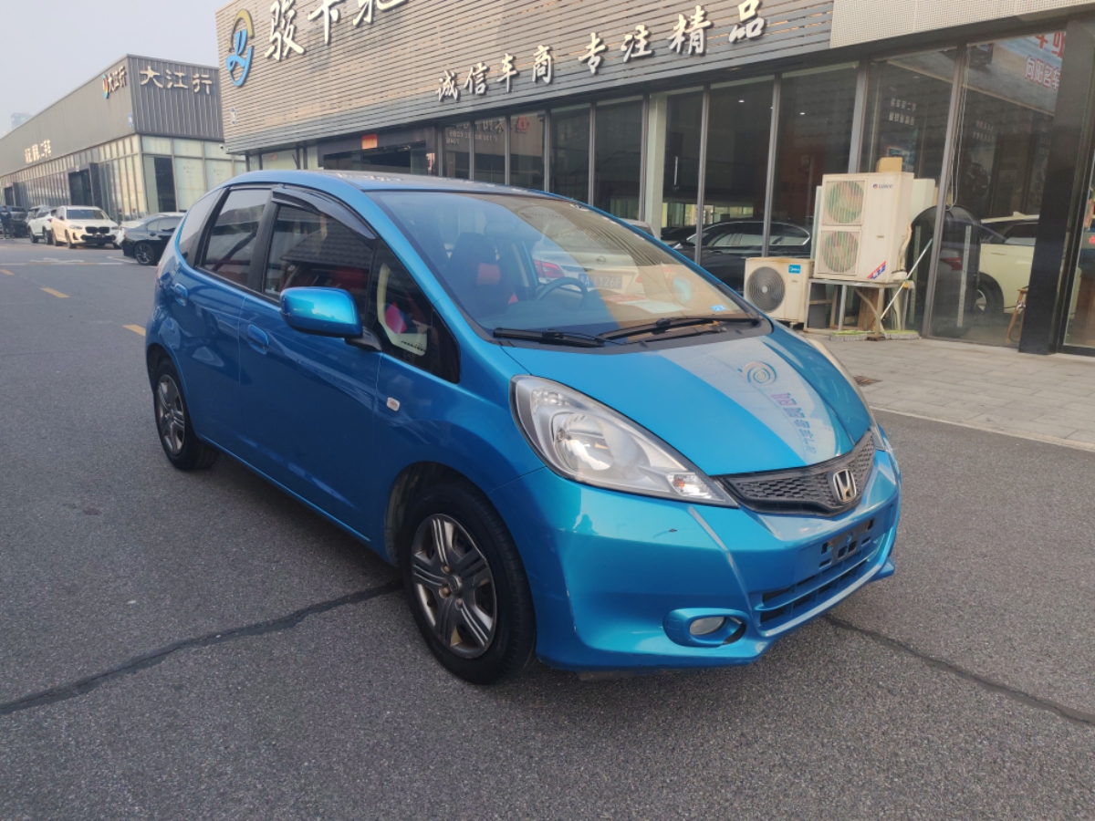 Honda Fit 2014 car image #7