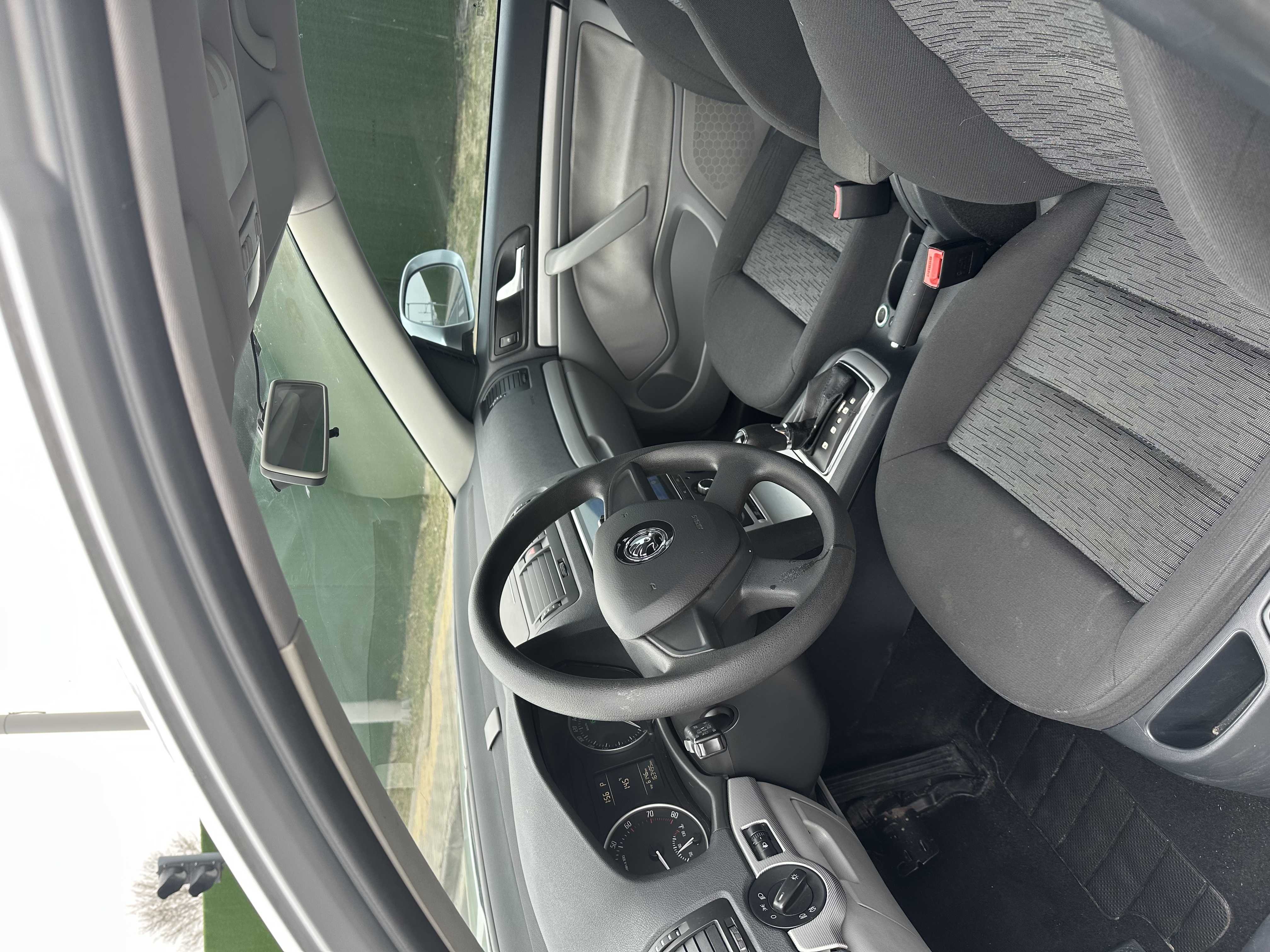 Skoda Octavia 2013 car image #7