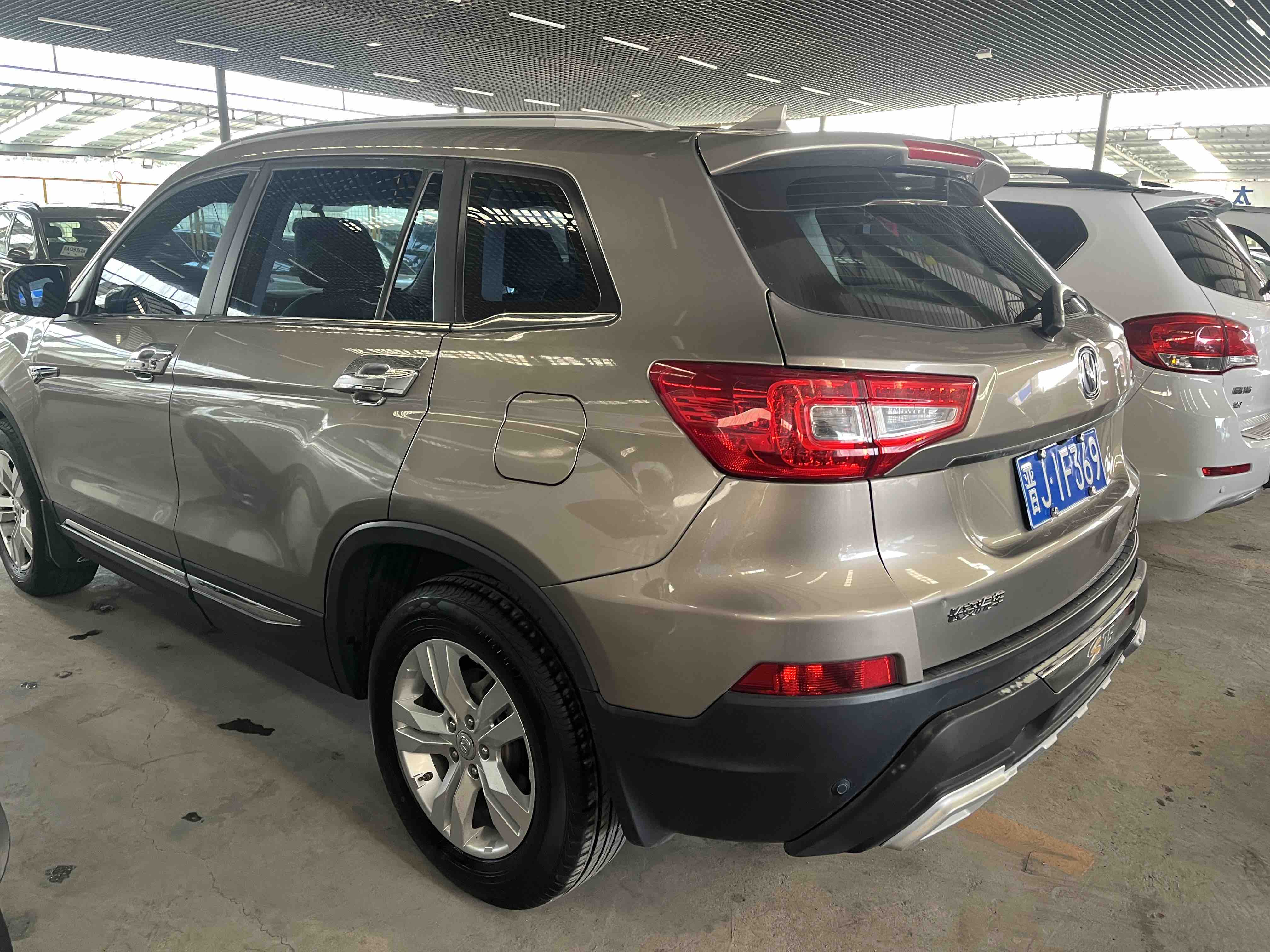 Volkswagen CS75 2016 car image #7