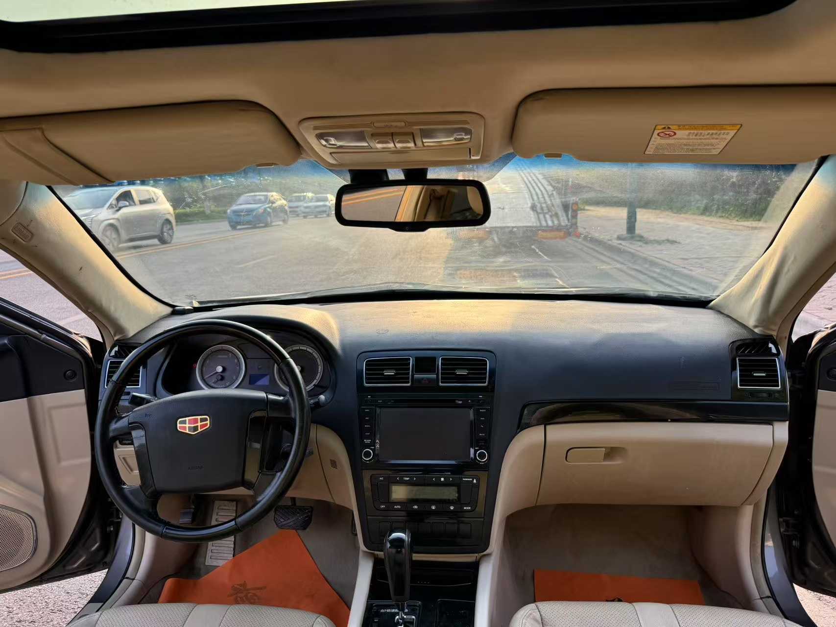 GEELY EC8 2011 car image #7