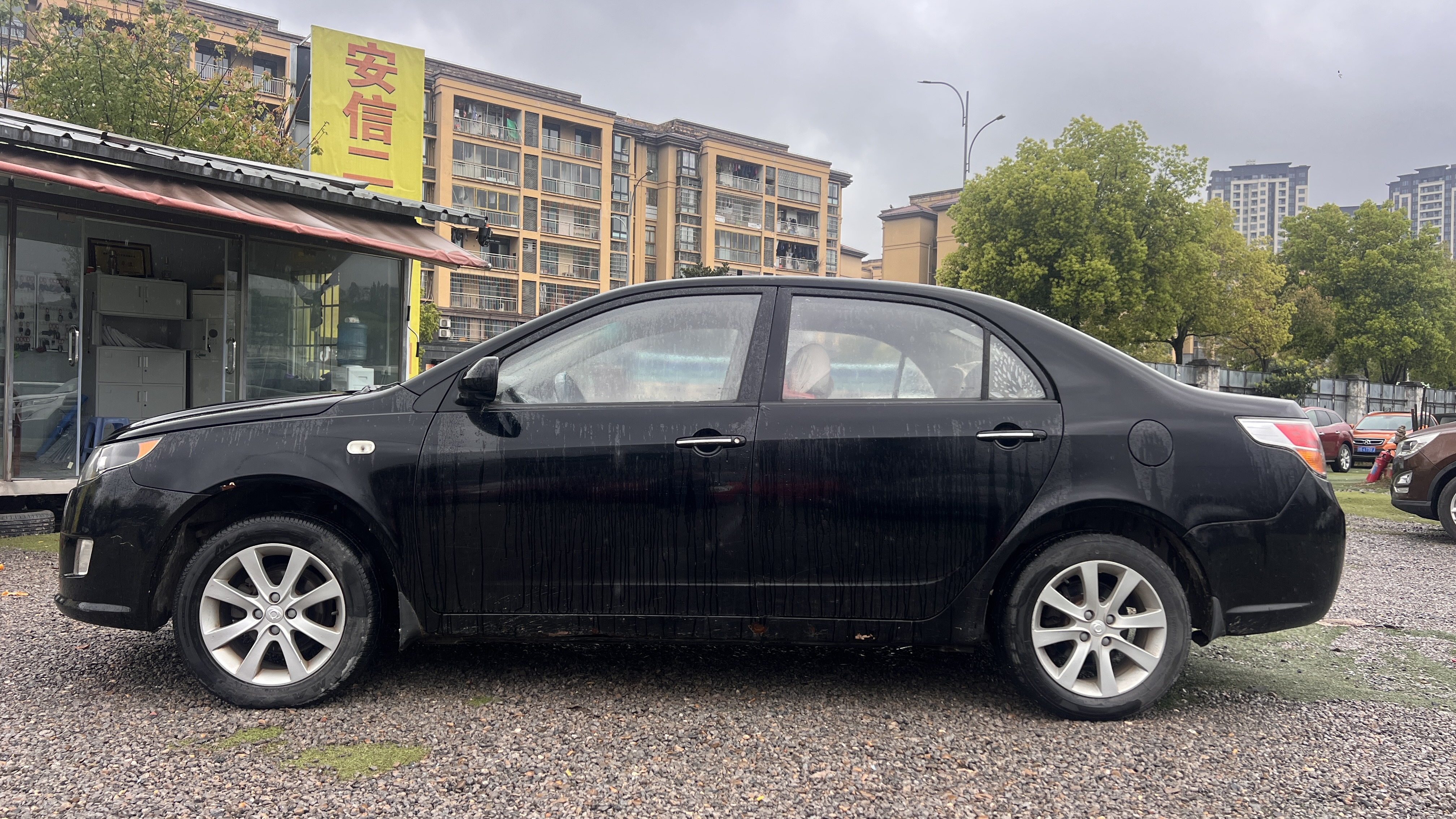 GEELY GC7 2013 صورة سيارة #7