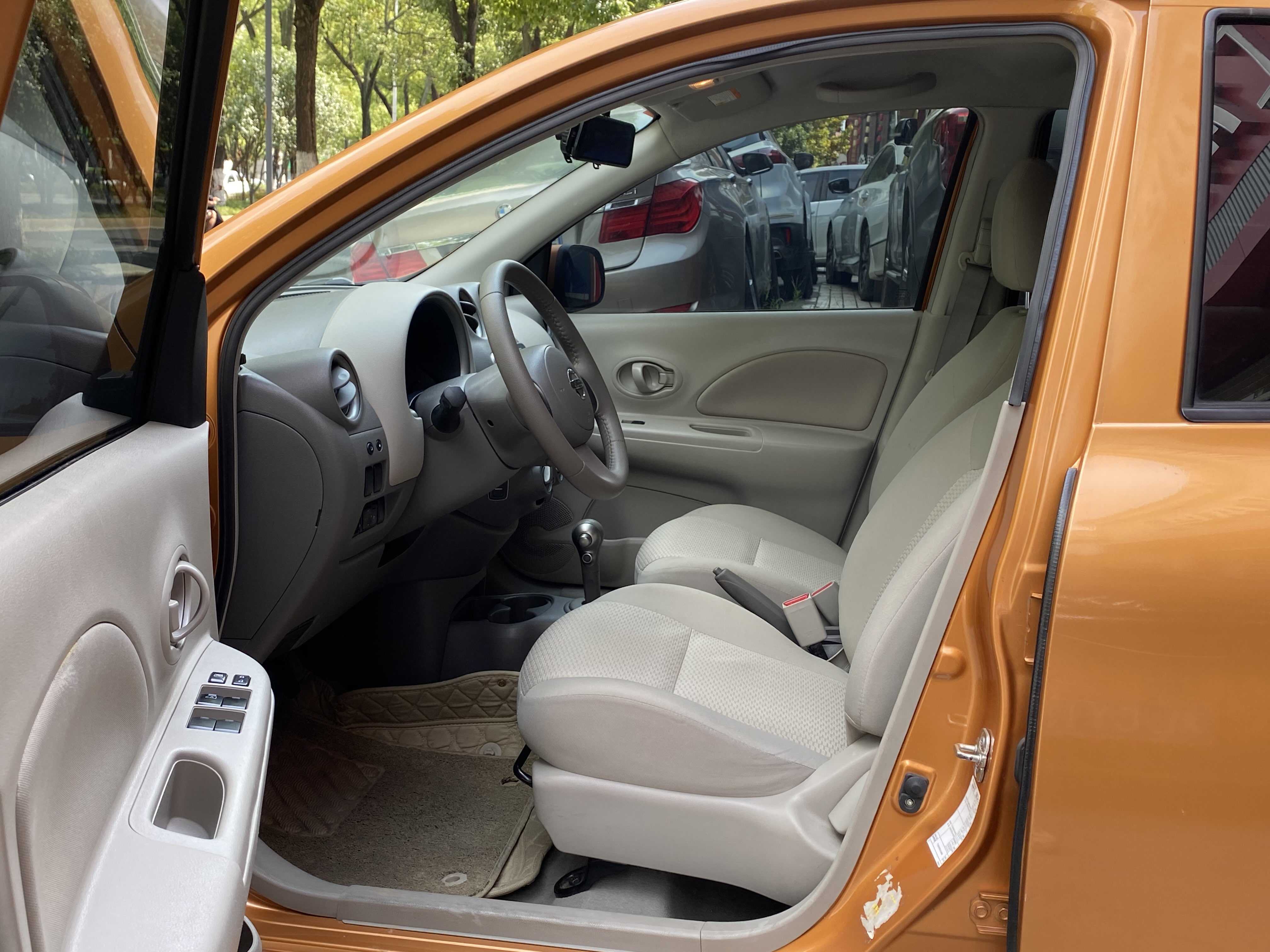 日产 玛驰 2012 汽车图片 #7