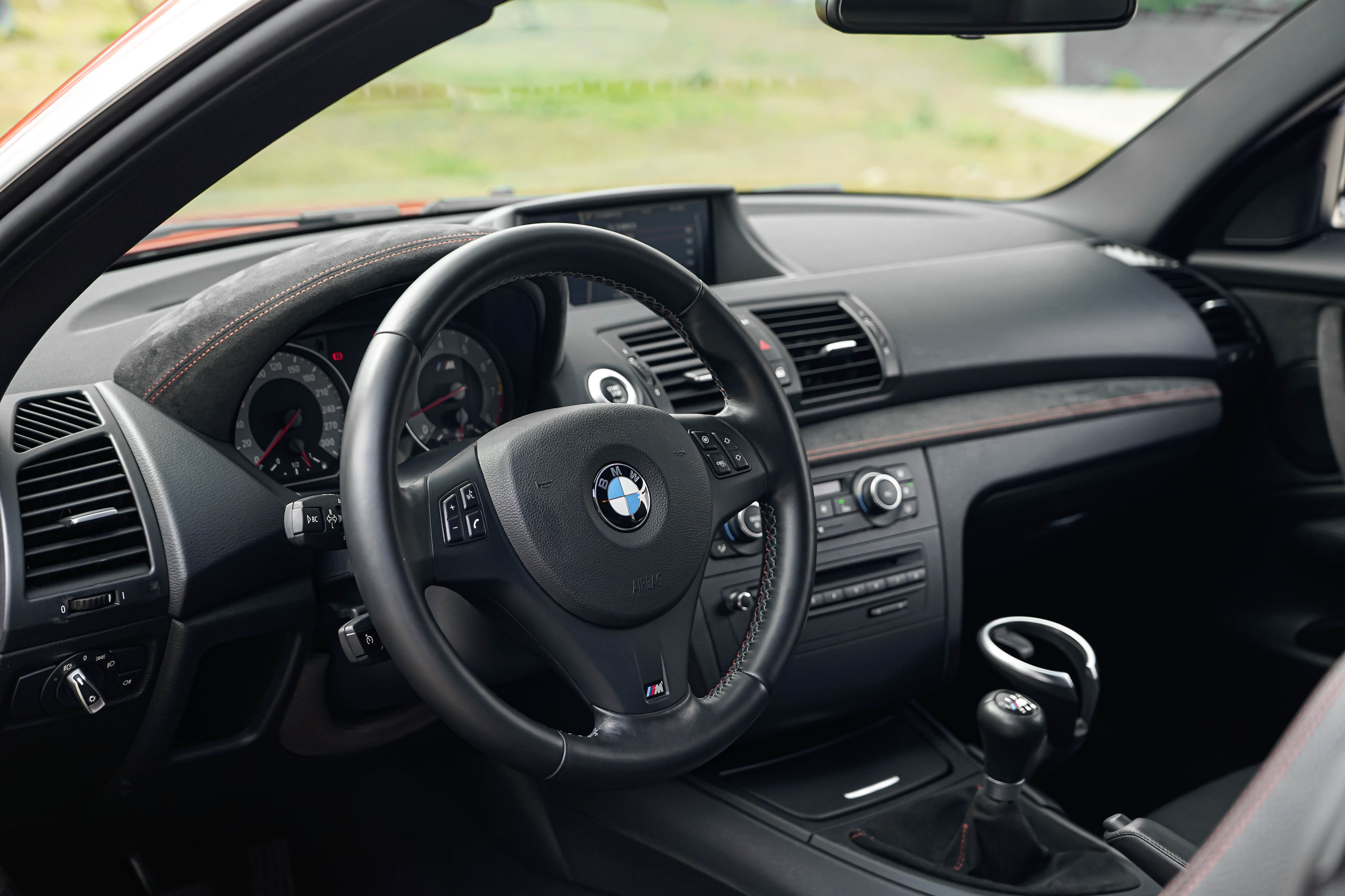 BMW 1 Series M 2012 #7 BMW 1 Series M 2012 car image #7