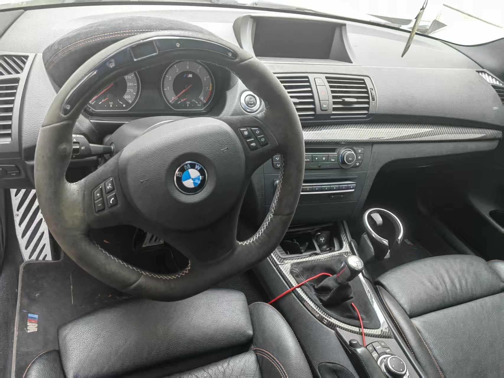 BMW 1 Series M 2012 car image #7