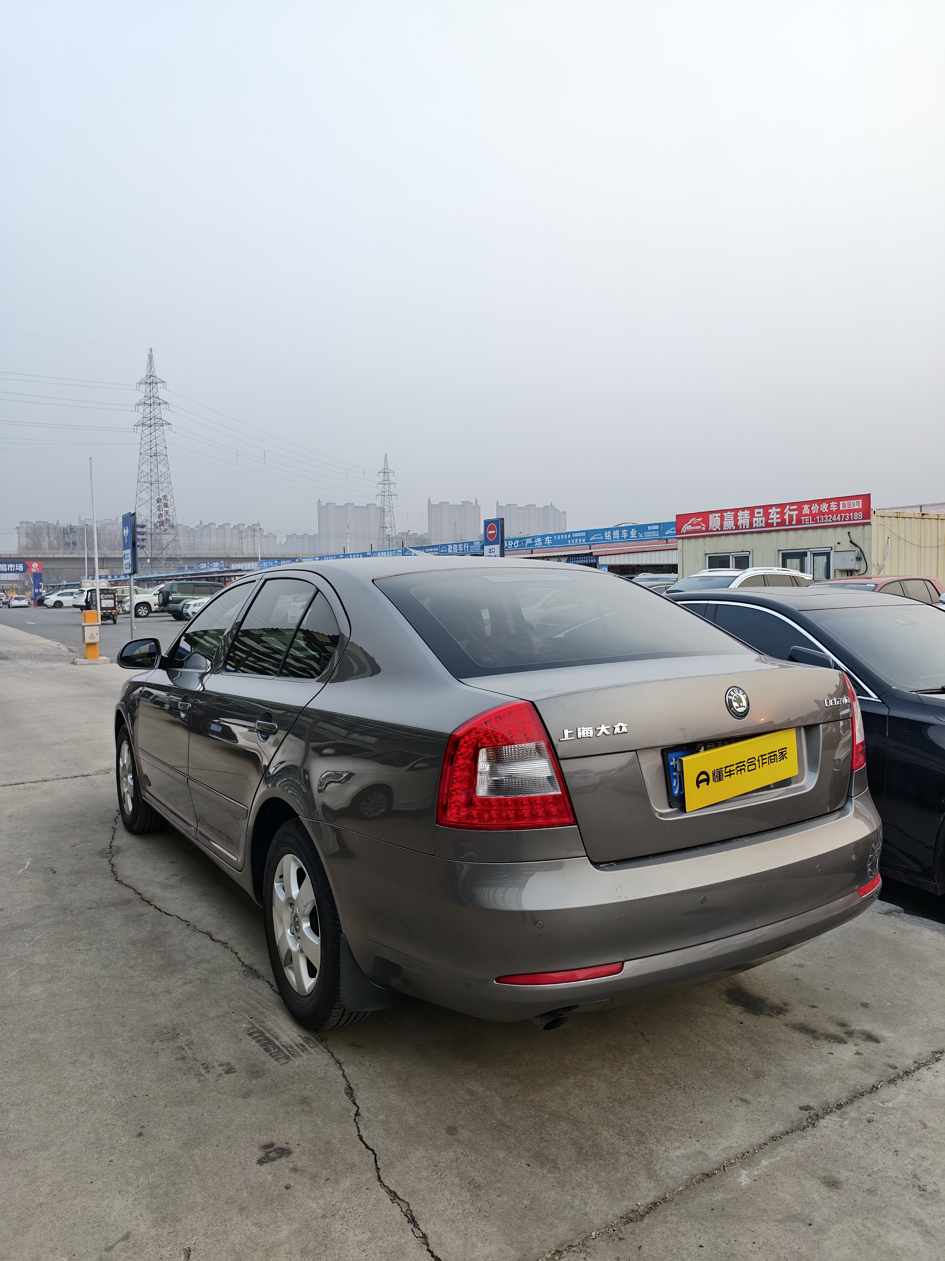 Skoda Octavia 2013 car image #7