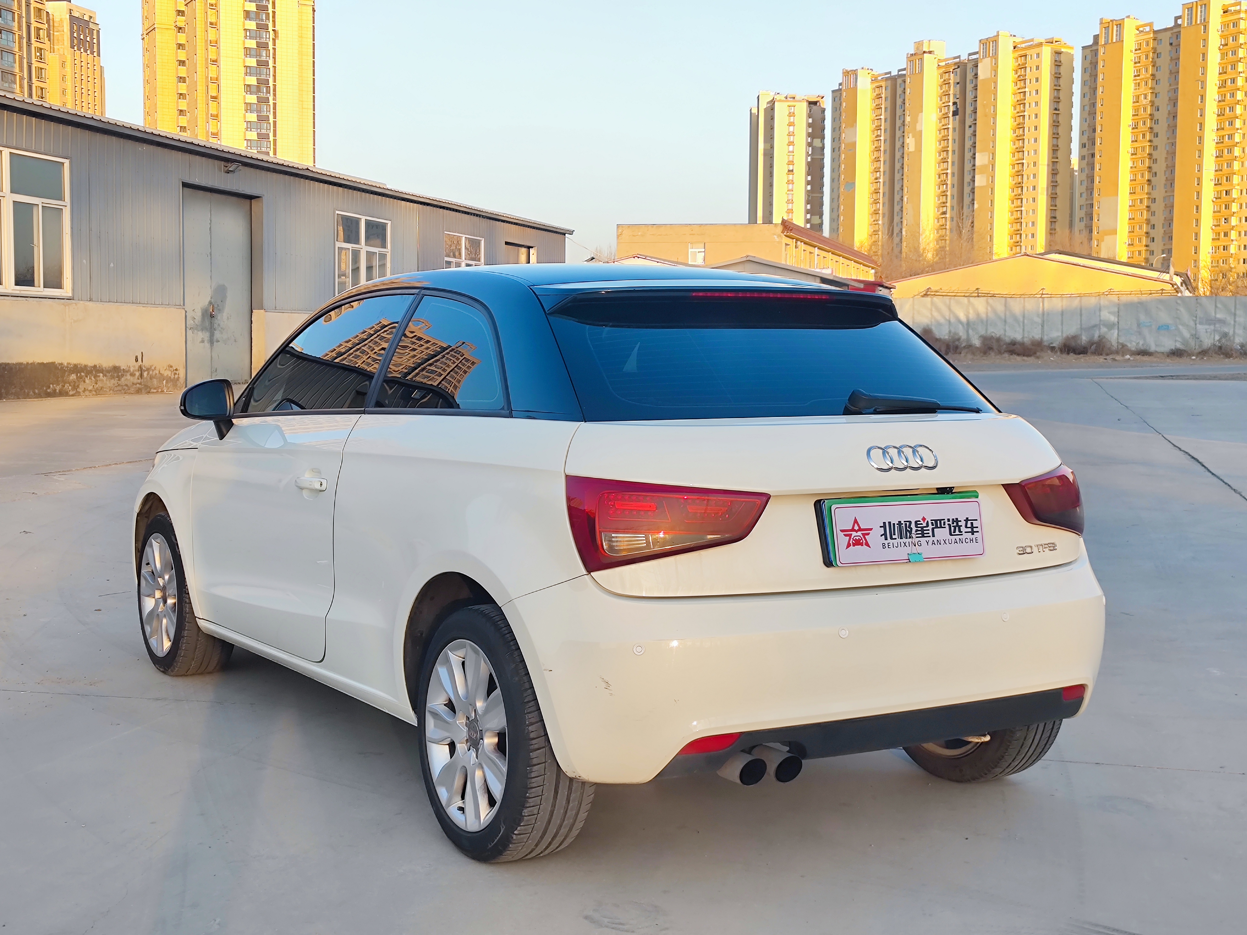 Audi A1 2014 car image #7