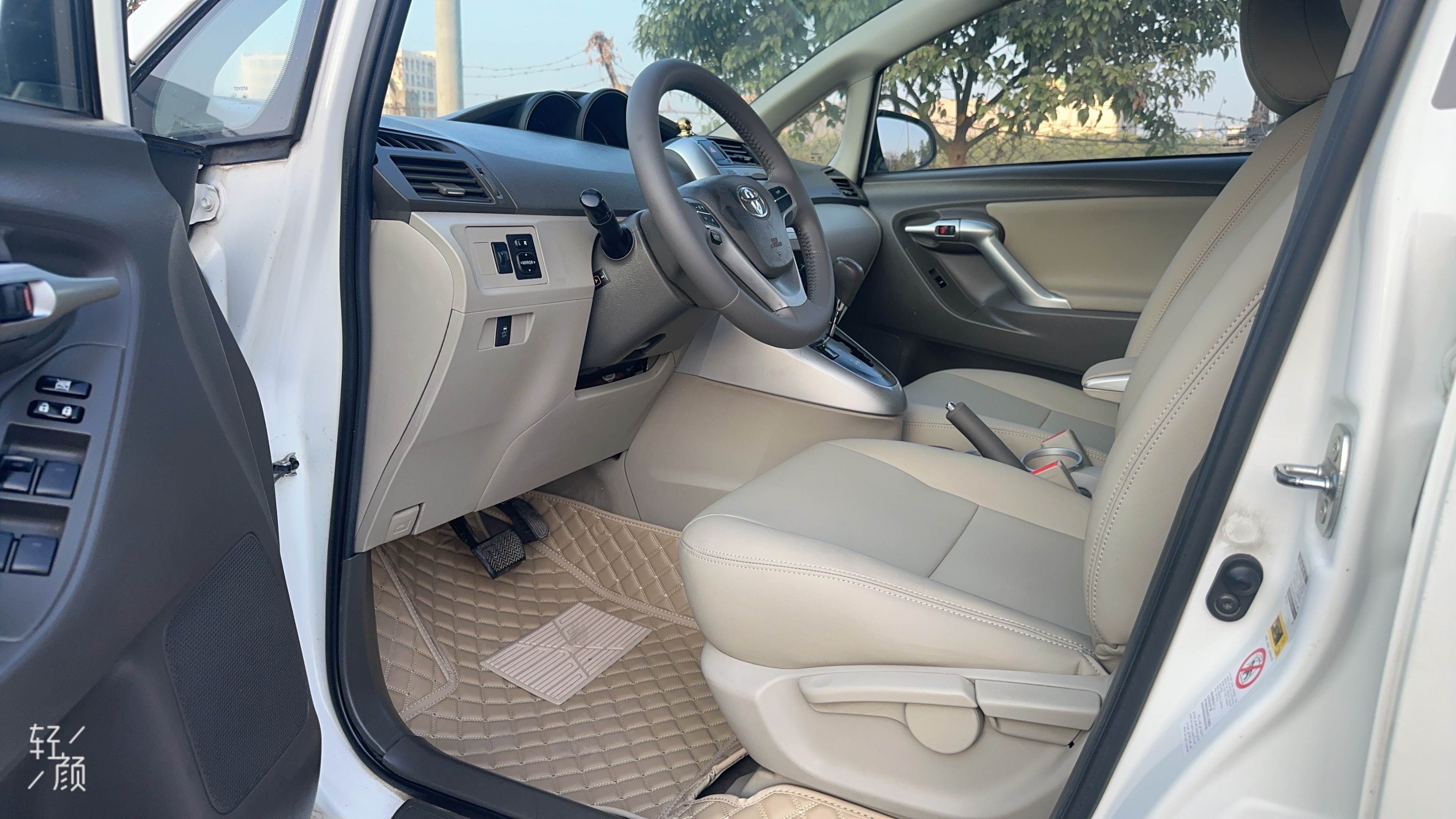 Toyota Verso 2013 car image #7