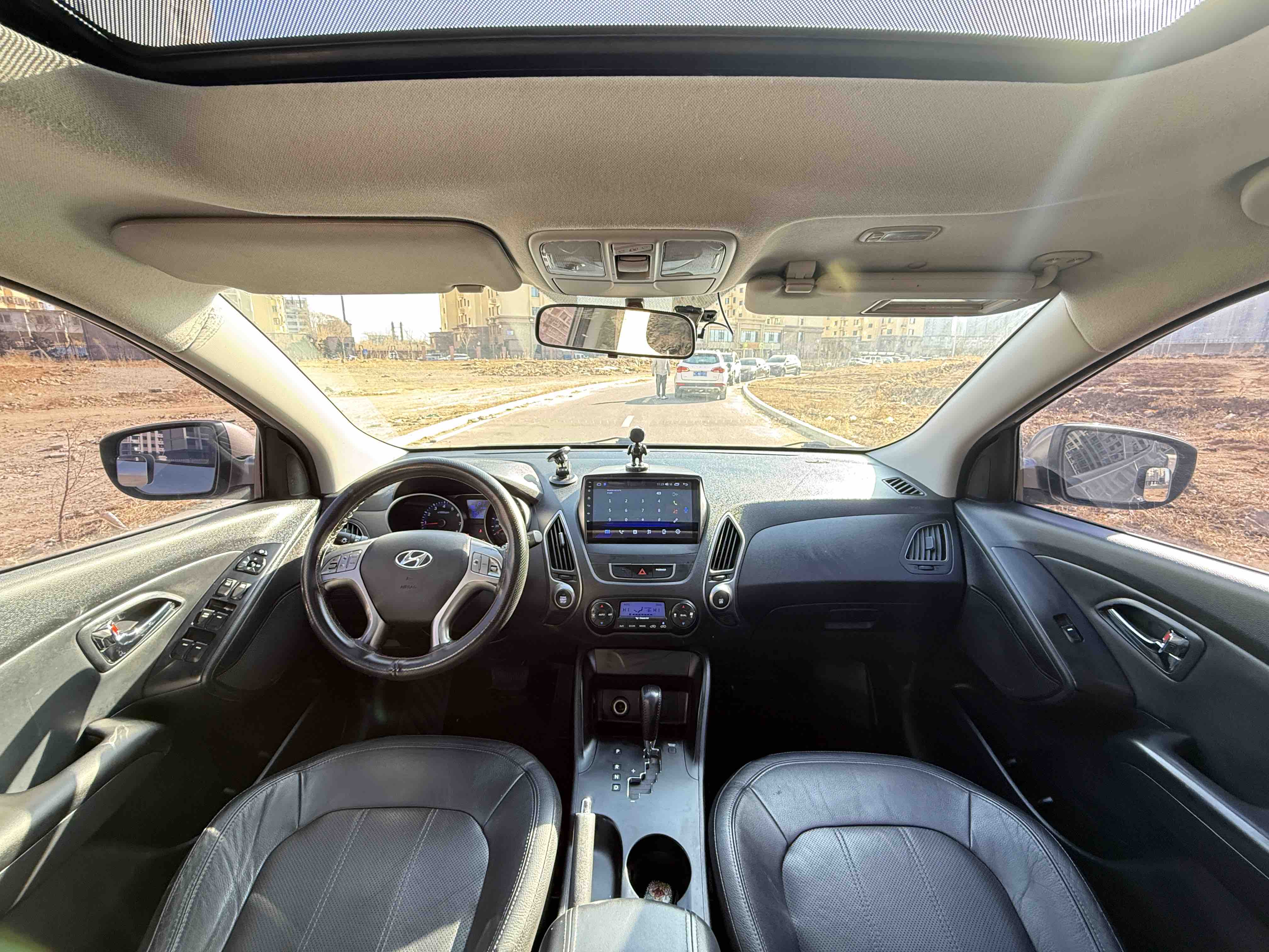 Hyundai ix35 2012 car image #7