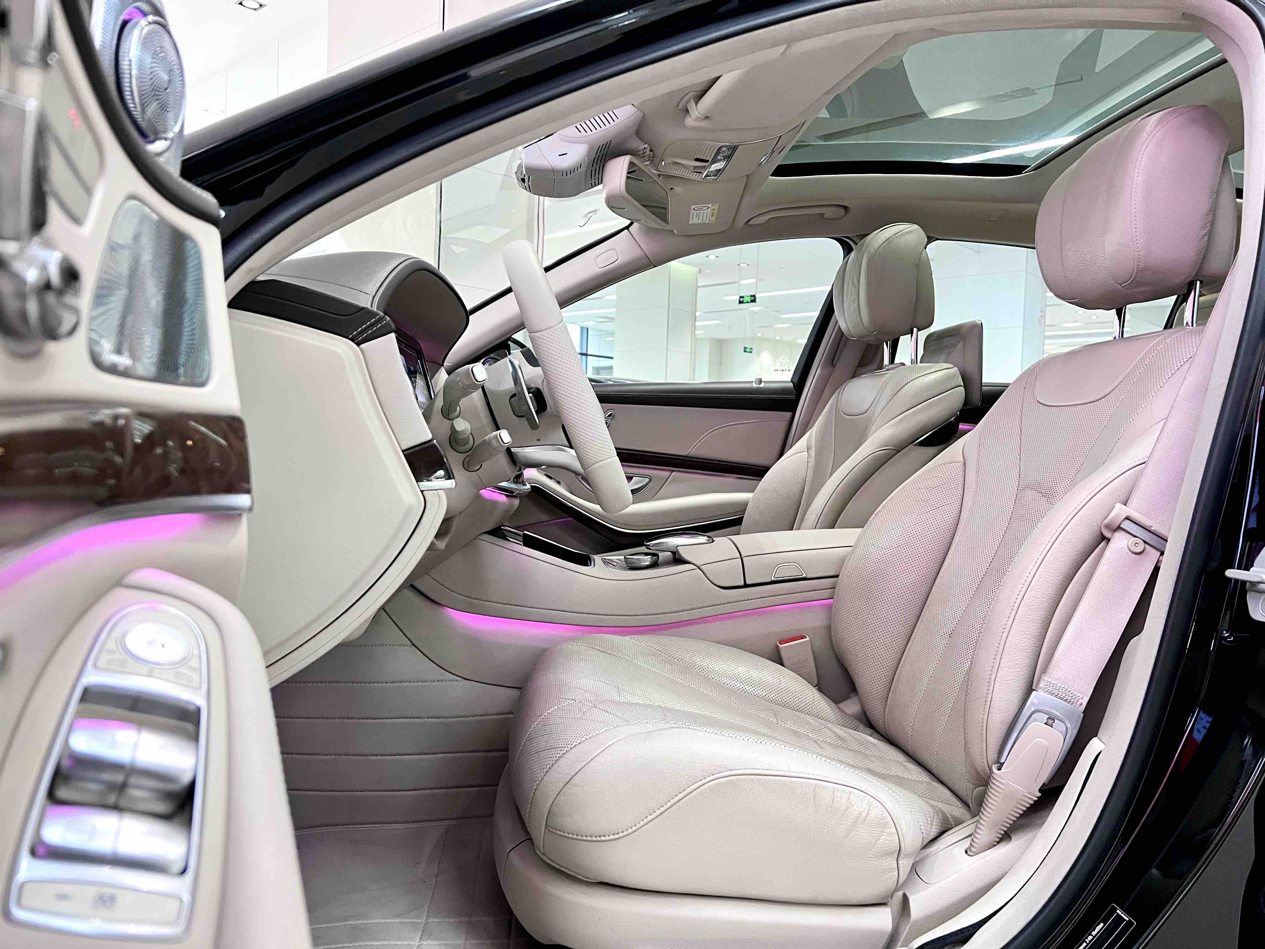 Mercedes-Benz S Class 2017 car image #7