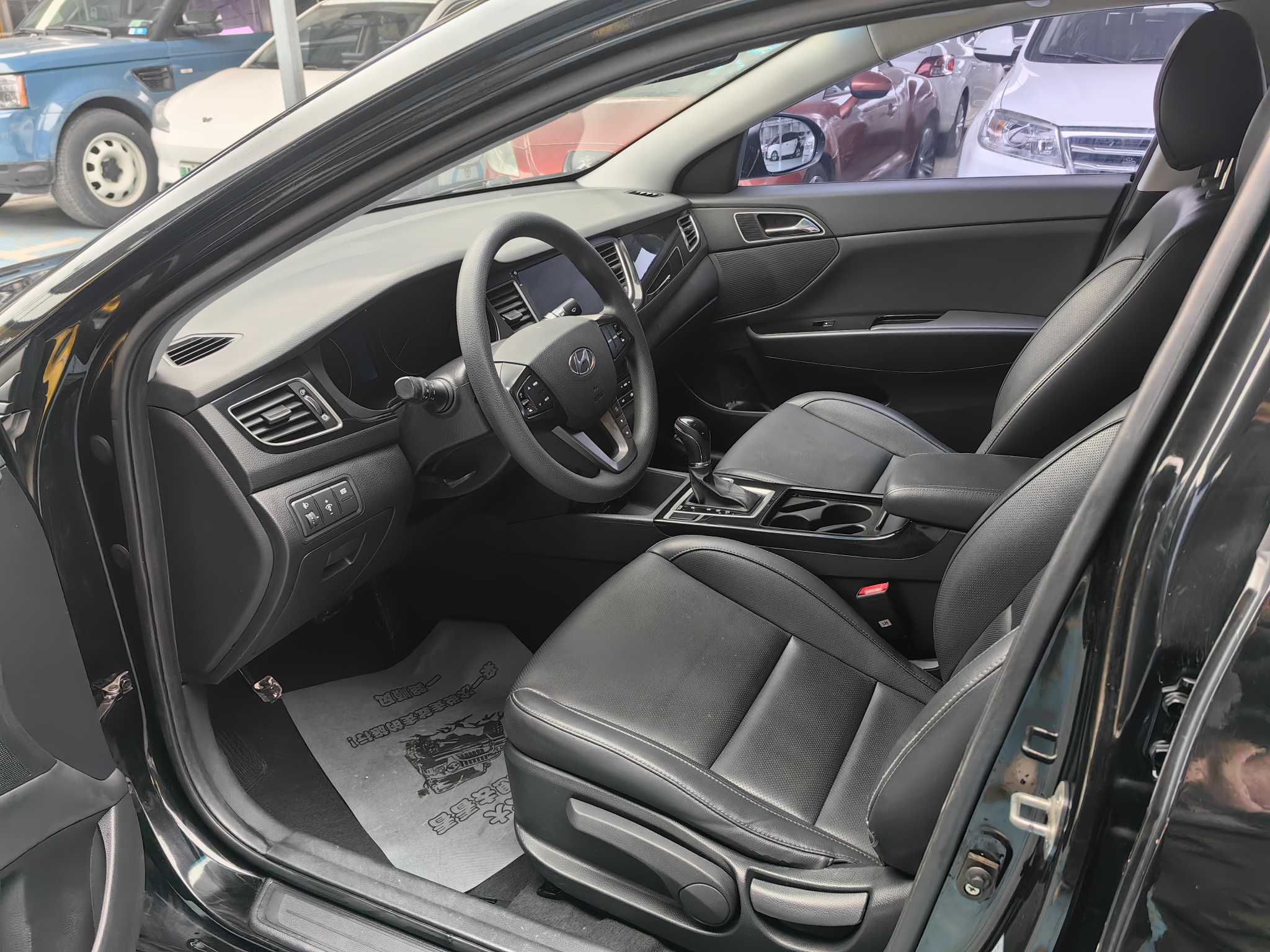 Hyundai Mistra 2015 #7 Hyundai Mistra 2015 immagine di auto #7