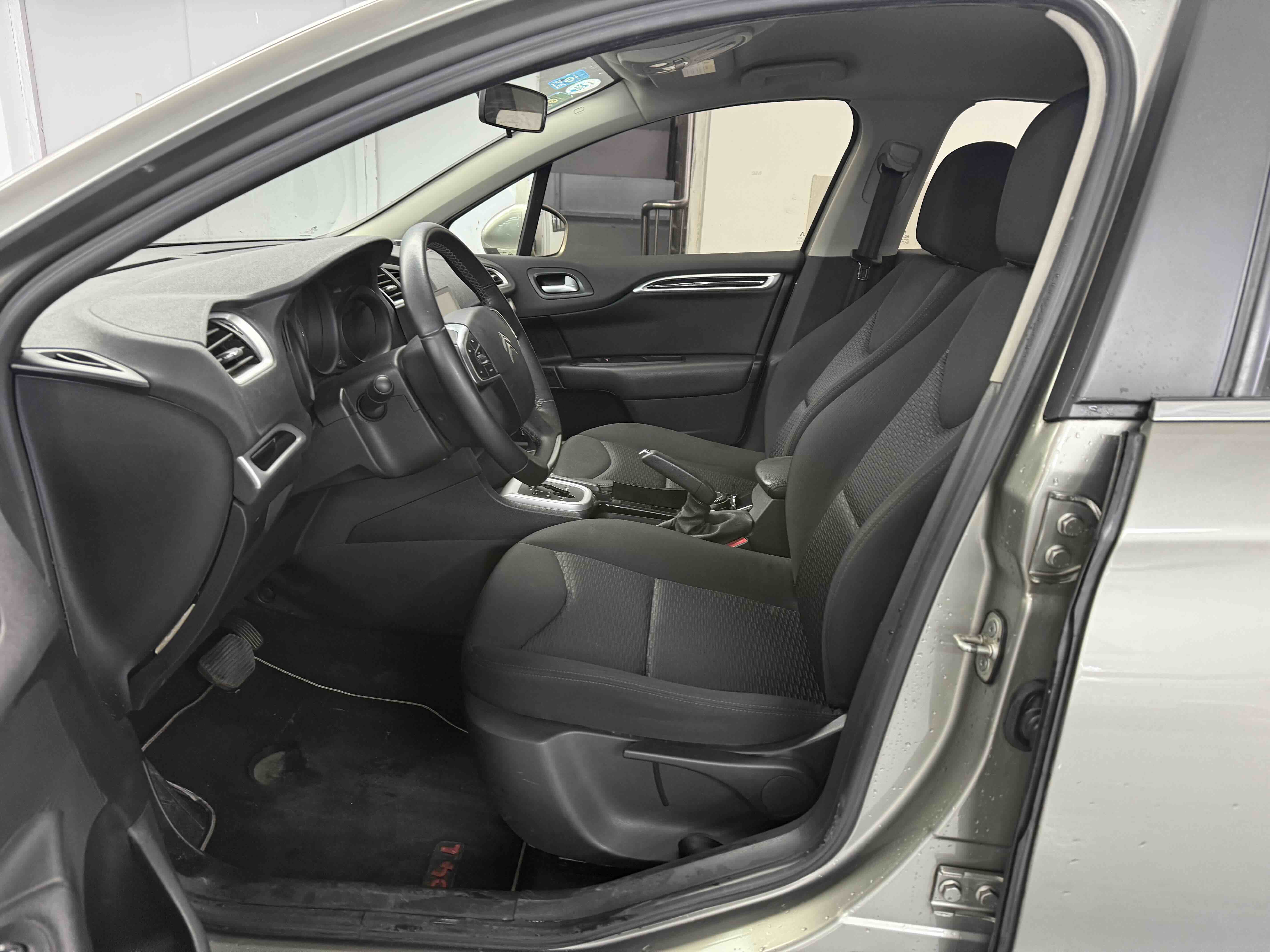 Citroen C4L 2014 car image #7