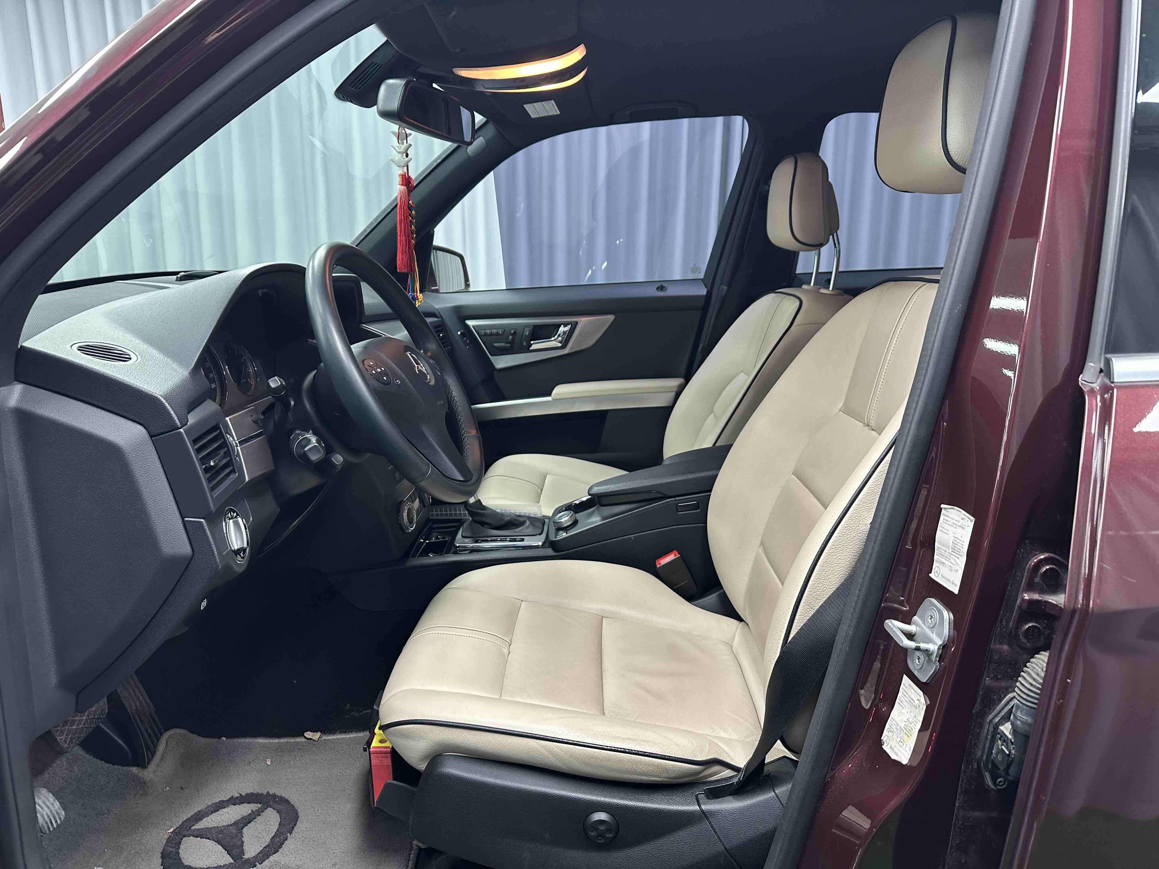 Mercedes-Benz GLK Class (Imported) 2010 car image #7