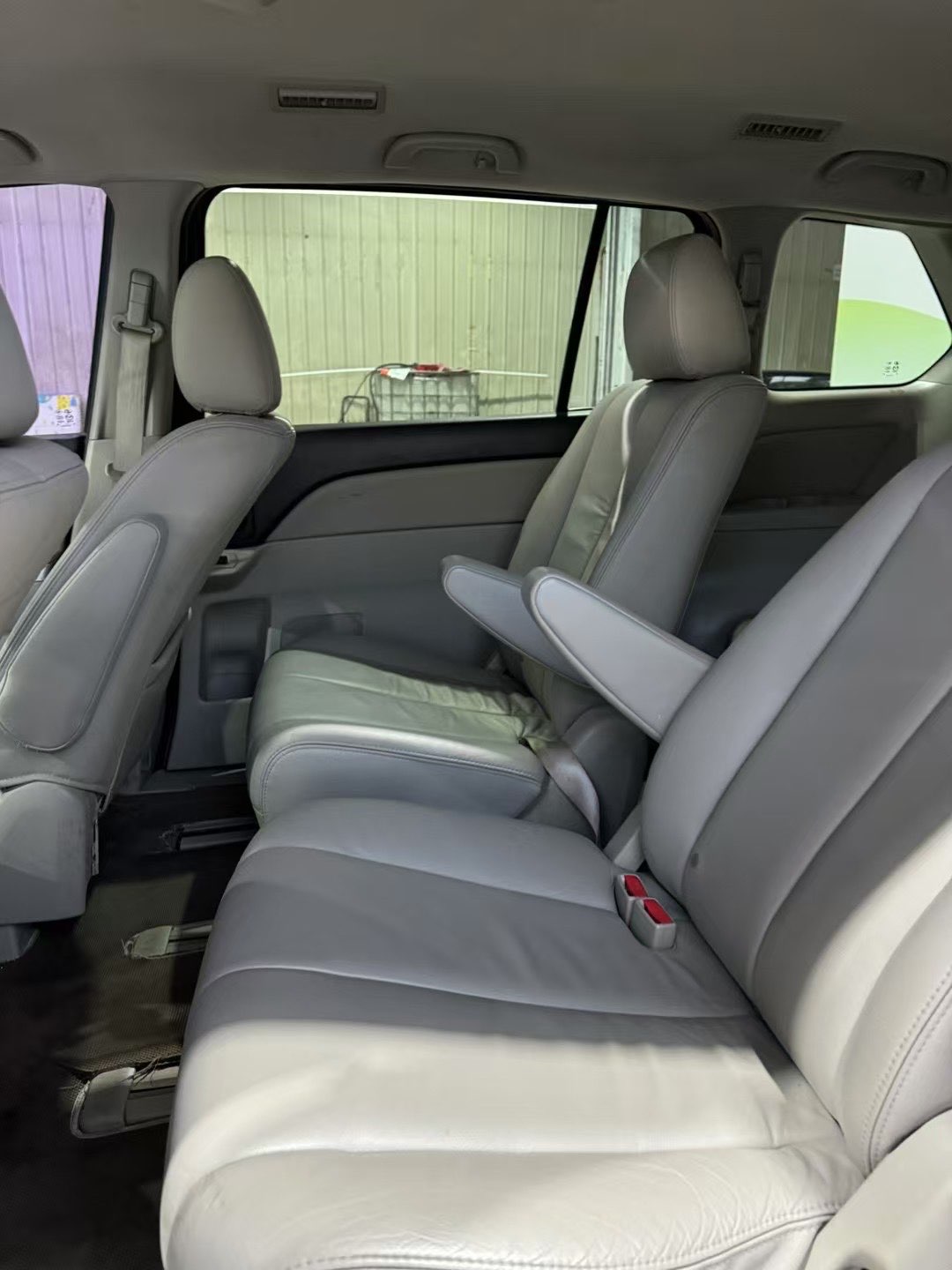 Mazda CX-7 (Imported) 2010 car image #7