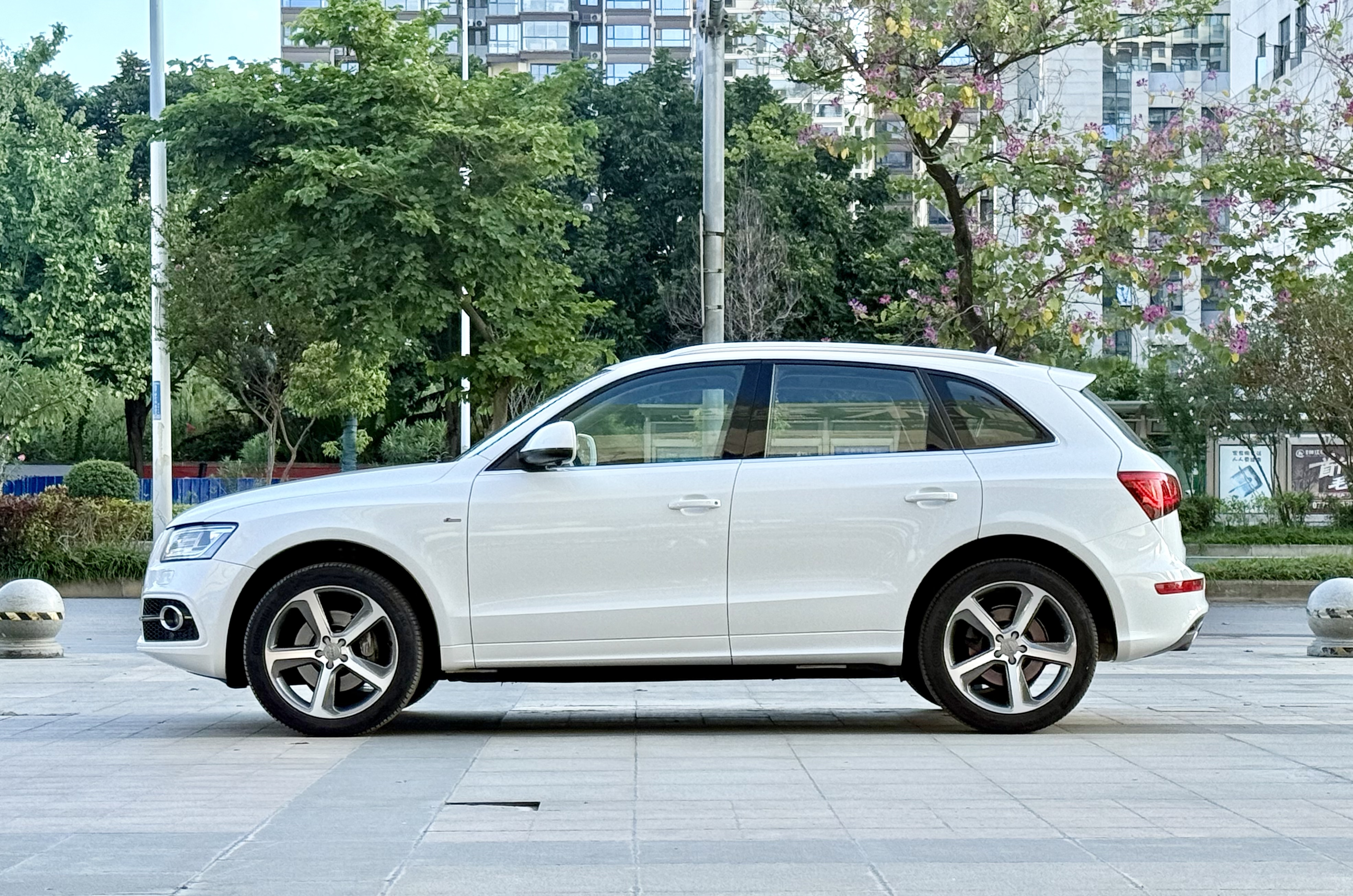 Audi Q5 (Imported) 2014 #7 Audi Q5 (Imported) 2014 car image #7