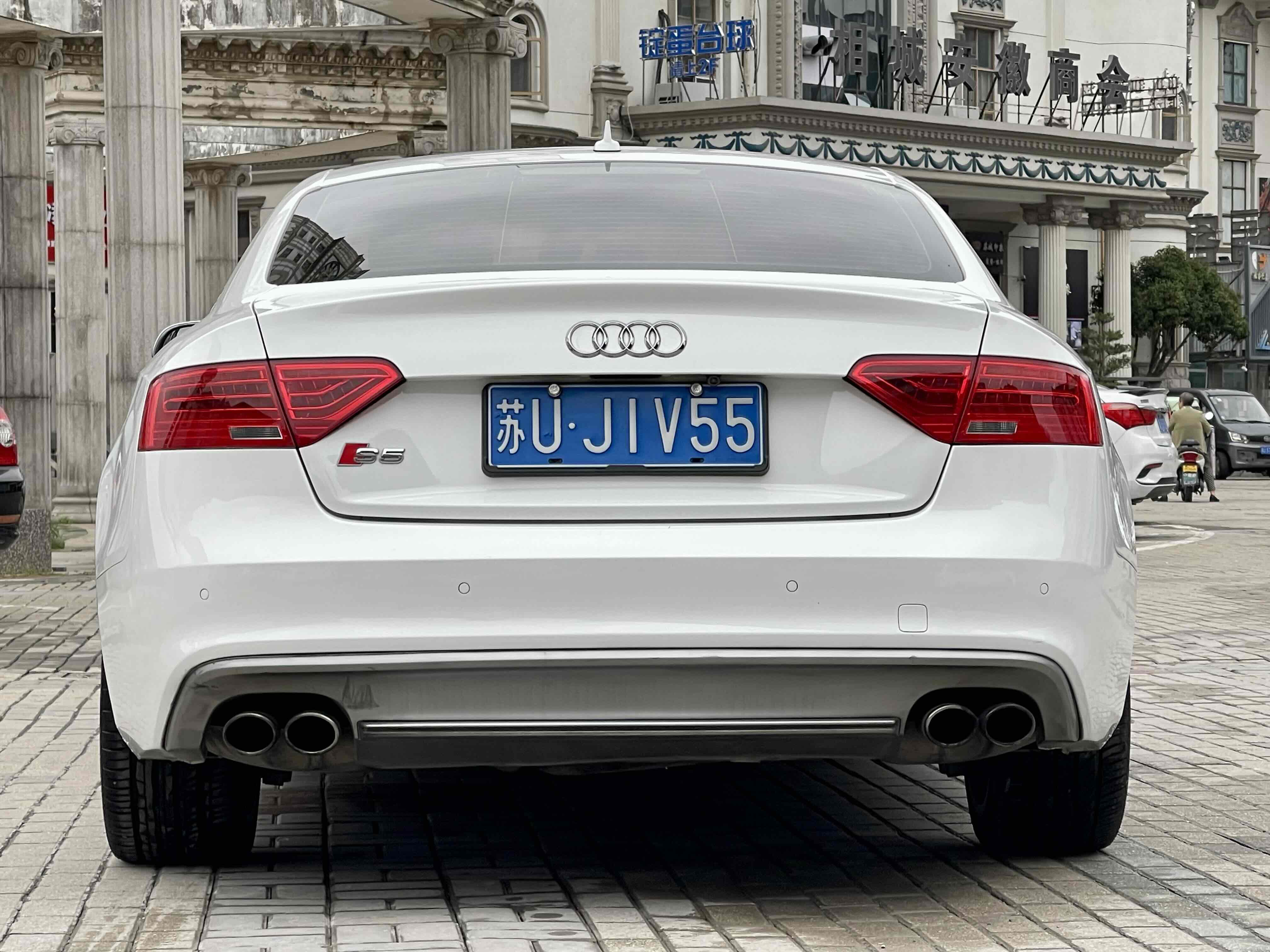 Audi S5 2013 car image #7