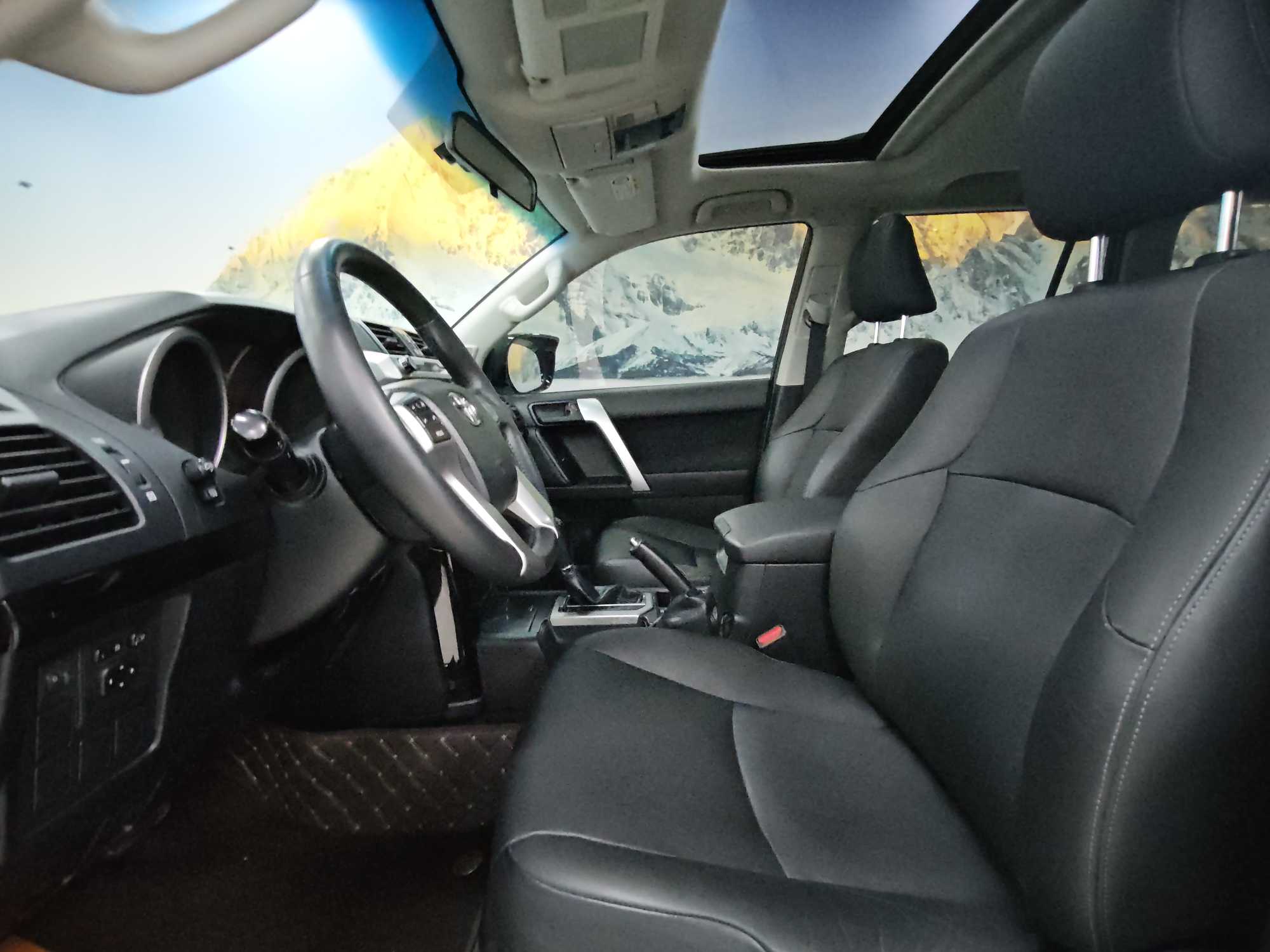 Toyota Prado (Imported) 2014 car image #7