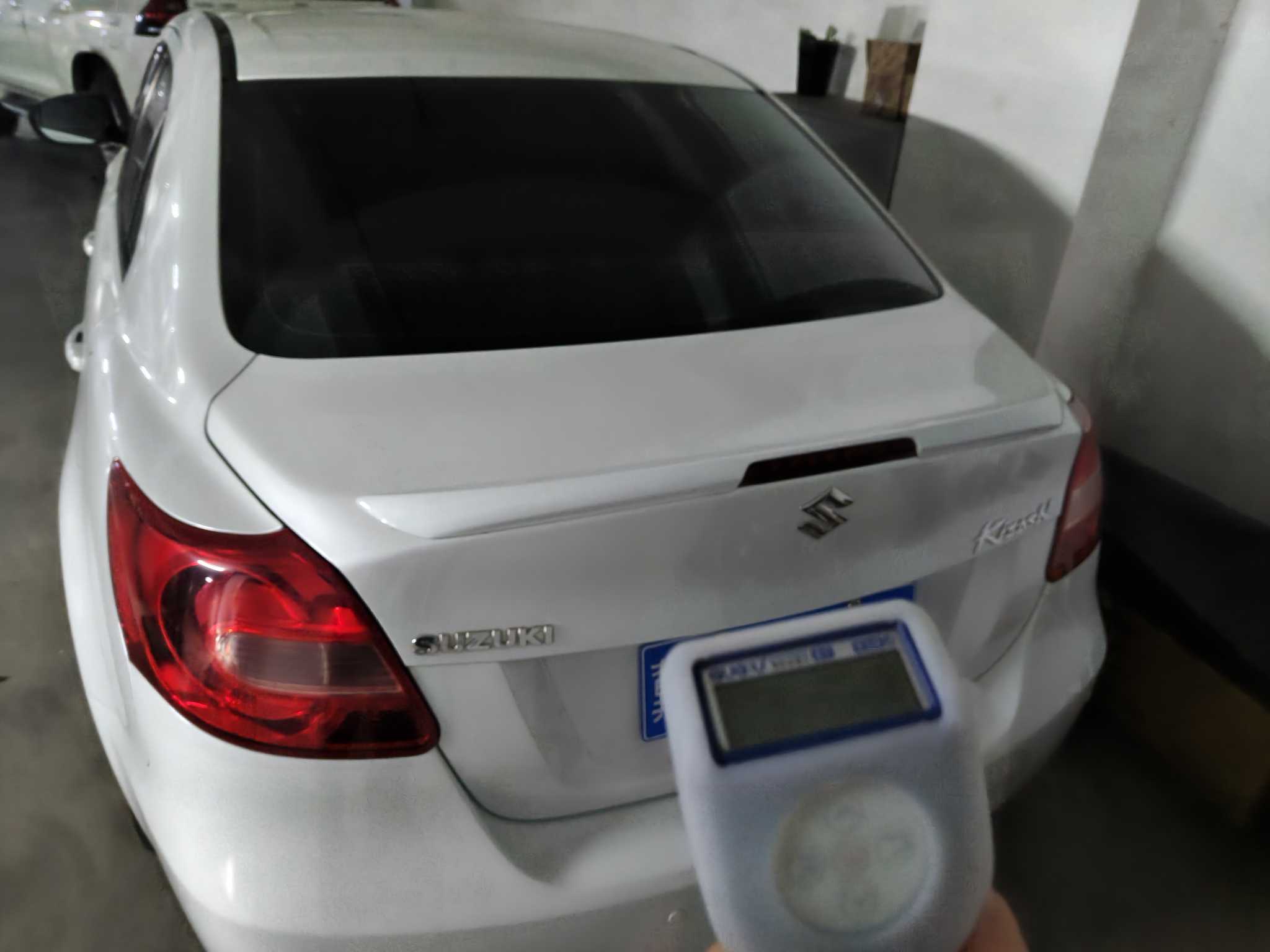 Suzuki Kizashi 2014 изображение автомобиля #7