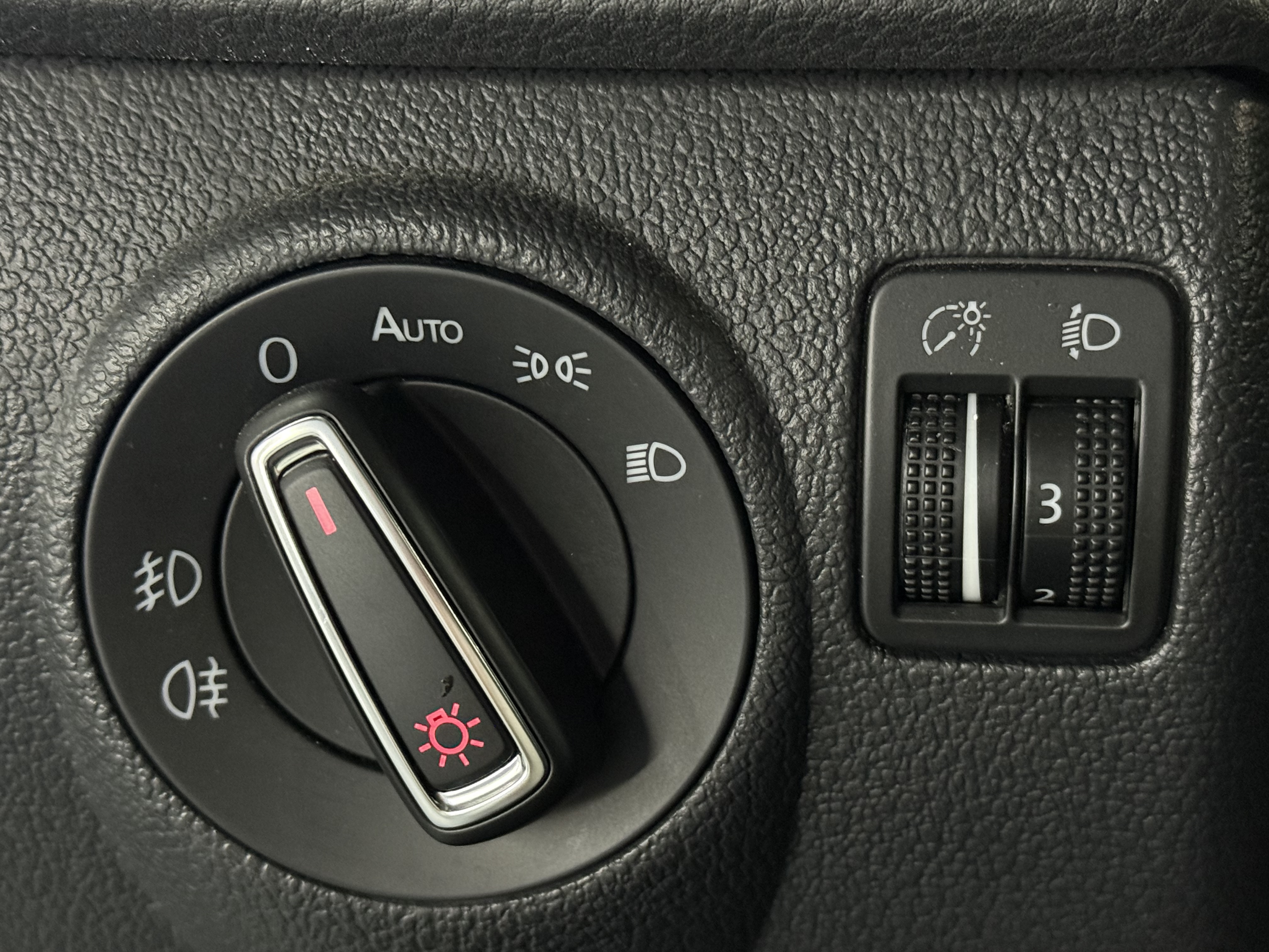 Volkswagen Tiguan 2018 #7 Volkswagen Tiguan 2018 car image #7