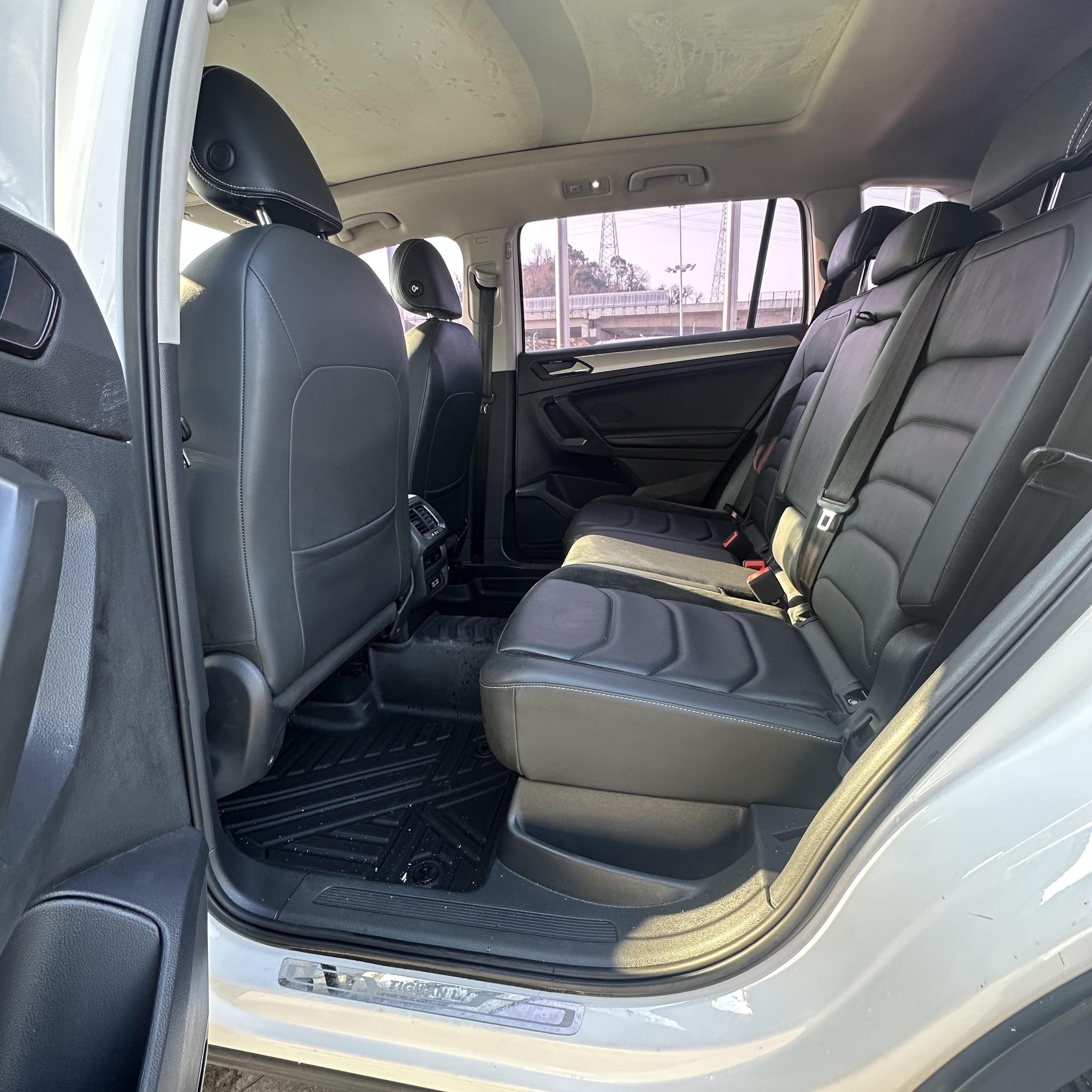 Volkswagen Tiguan L 2017 car image #7