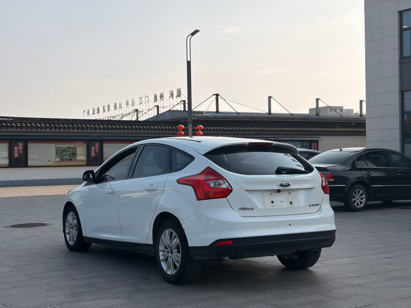 Ford Focus 2013 car image #7