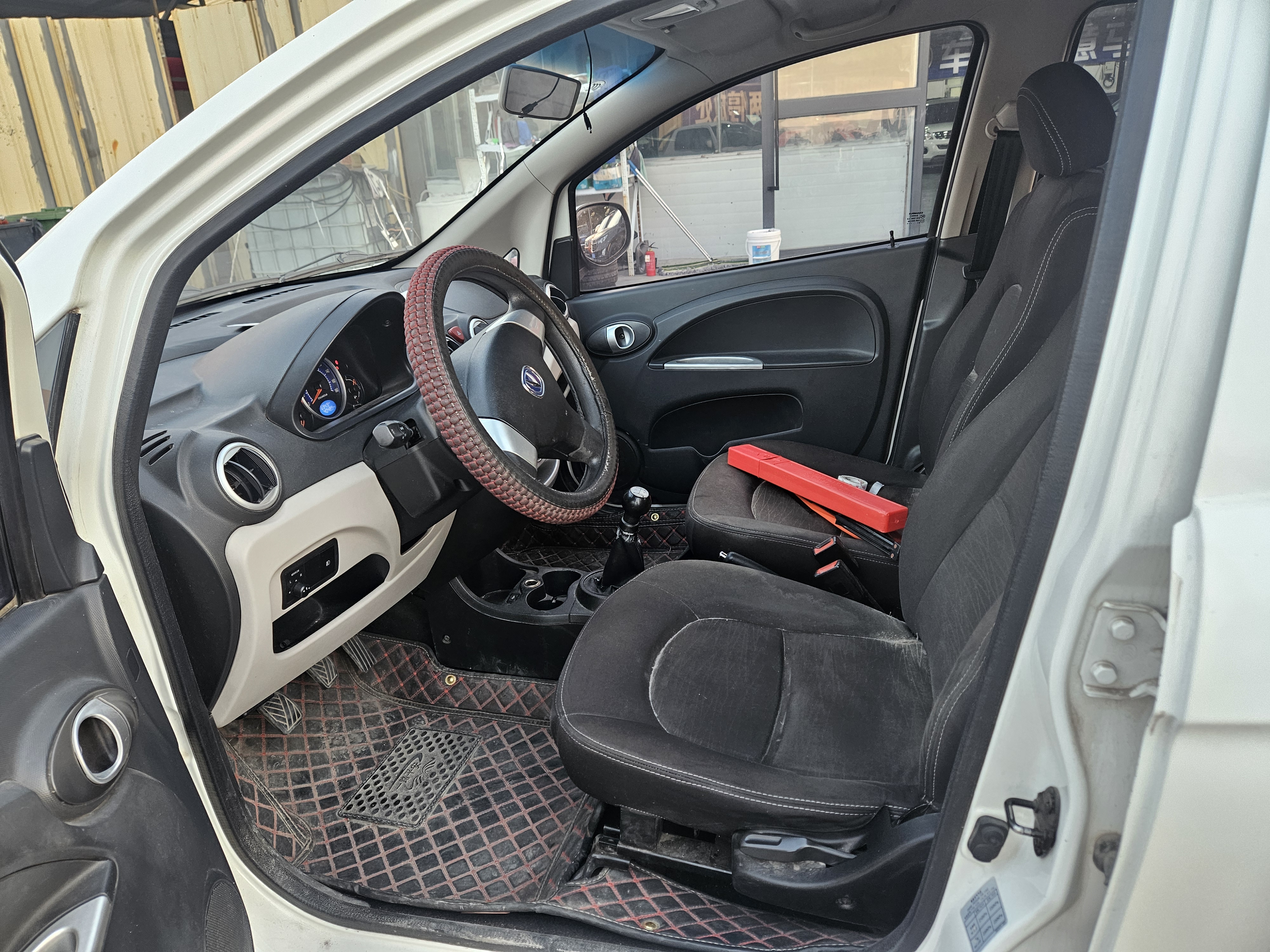 Changan BenBen 2016 #7 Changan BenBen 2016 car image #7