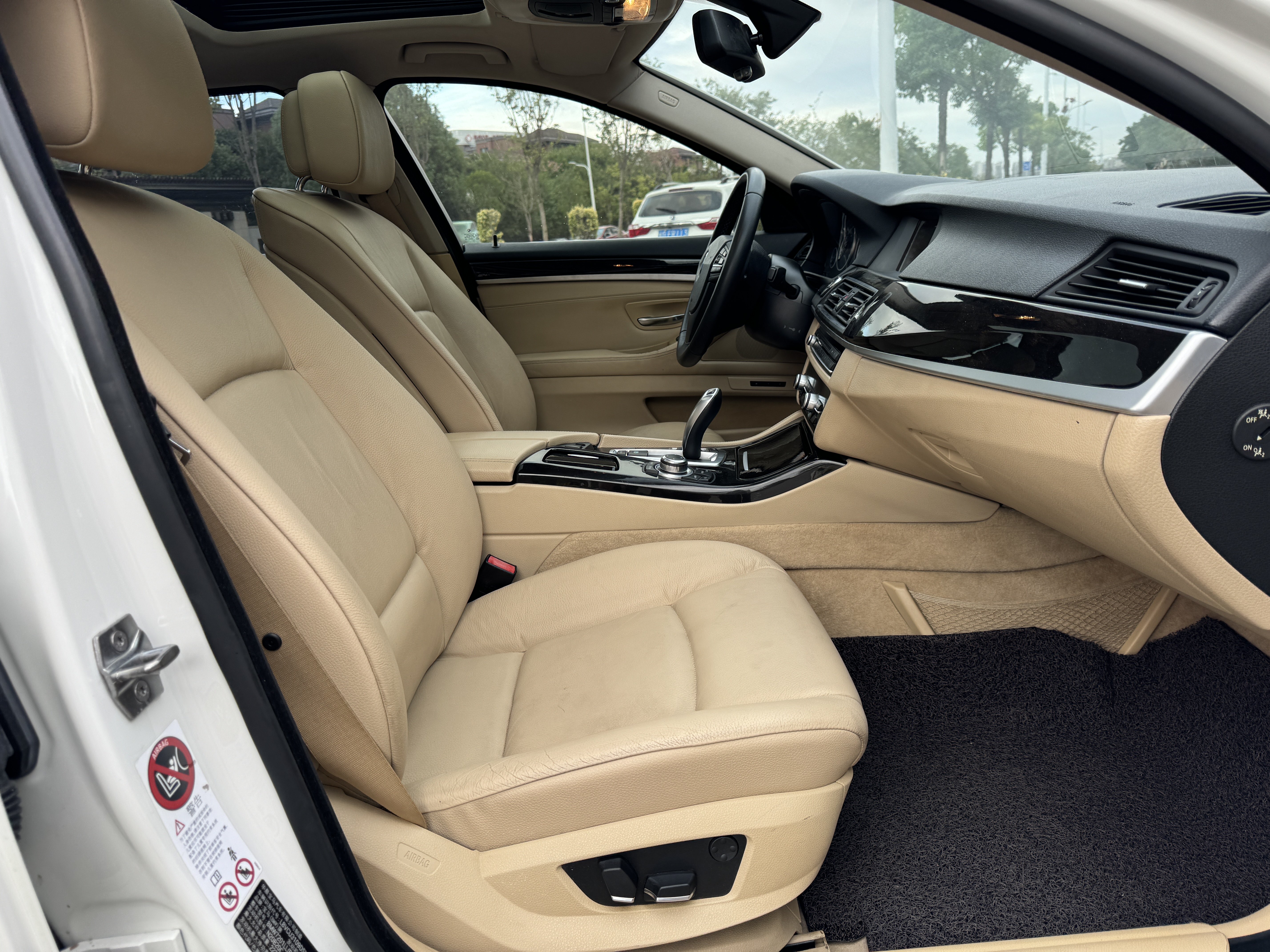 BMW 5 Series 2013 car image #7